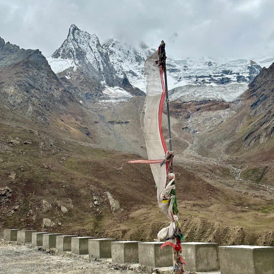 On the way to the Zanskar Valley. #travel, #zanskar, #himalaya, #cultural, #experiences, #spiritual, #landscapes
