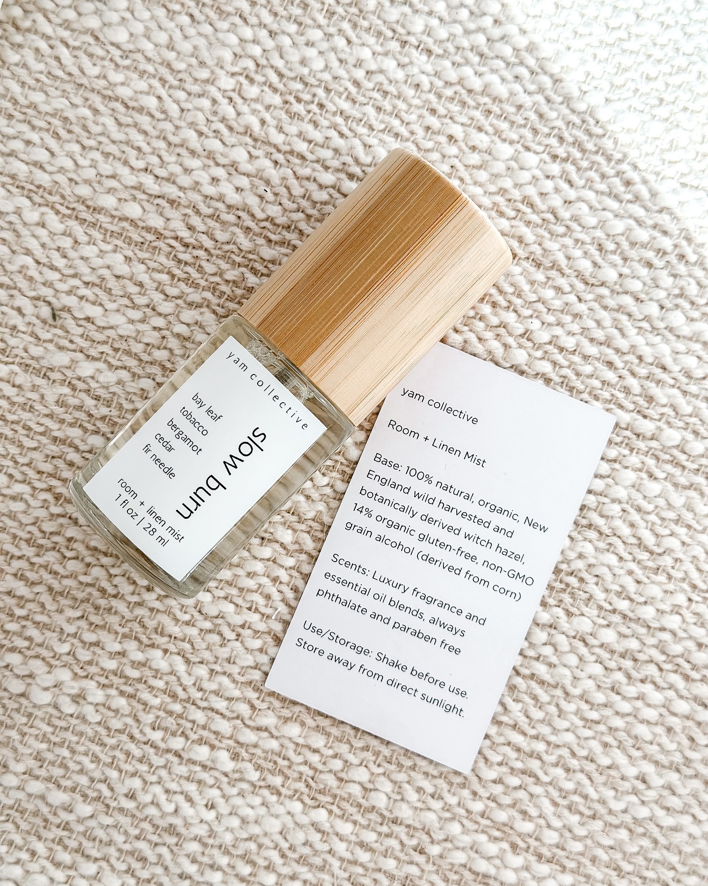 Our mini room + linen mists are perfect for gift giving or to travel with!
.
.
#madeinmaine #linenmist #roomspray #slowburn #yam