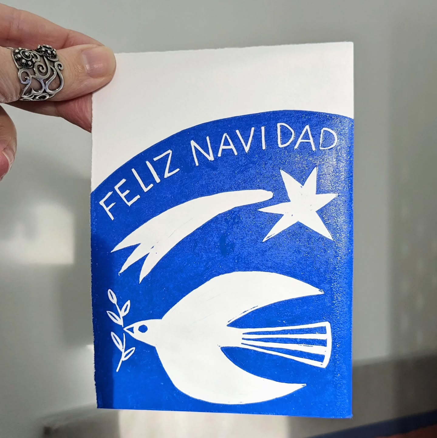 ÂĄÂĄFelices Fiestas!!
Wishing you all a Merry Christmas and a Happy New year!
Thank you for all your support and for making this year so special!
.
.
.
#MerryChristmas #FelizNavidad #FelicesFiestas #Christmasprint #Christmasart #printmaking #printart #happyholidays #print #reliefprintmaking