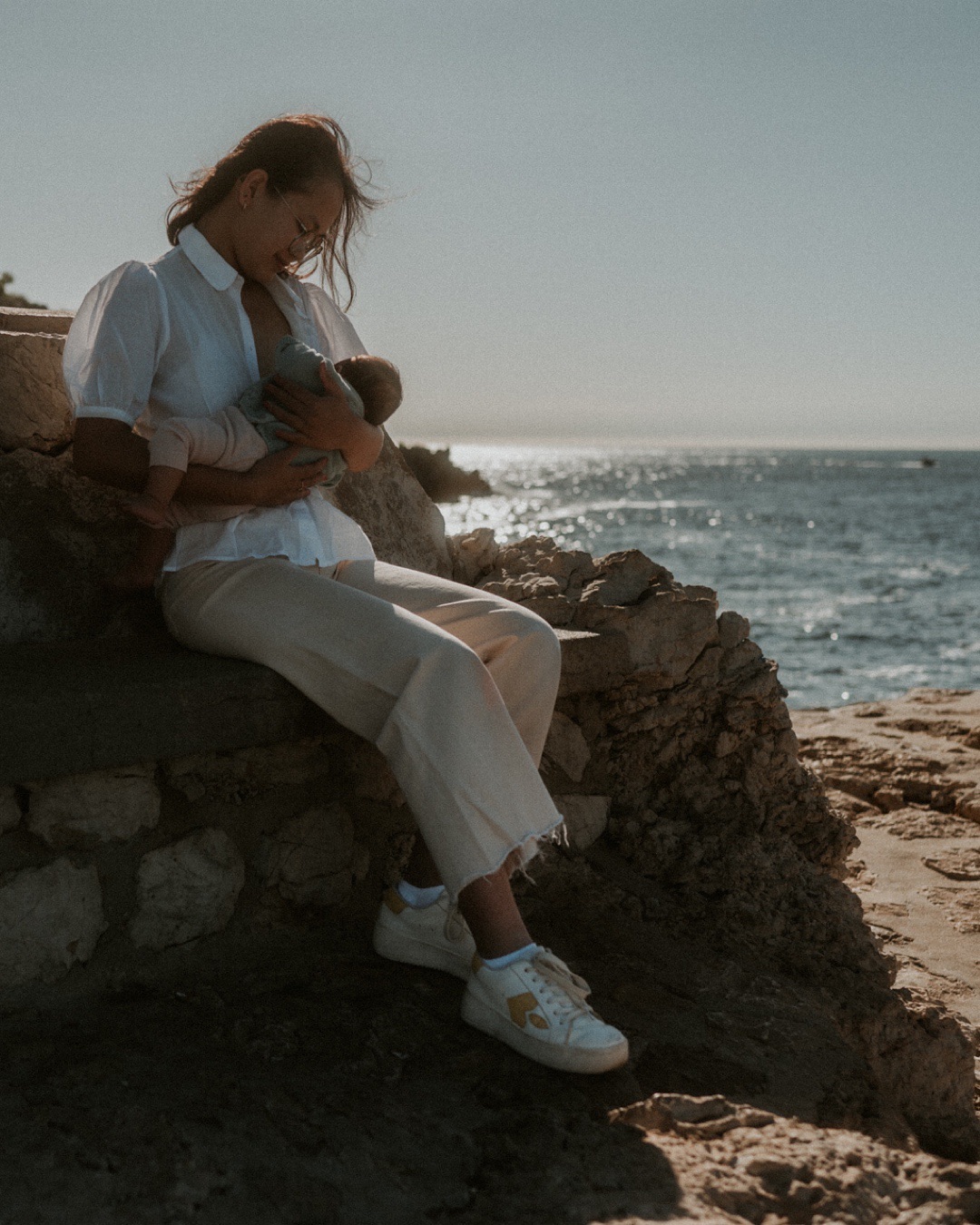 Every of my photo sessions are different, there are so many elements in them that represent you and your family.
I take special care to craft them in function of what you are telling me prior to the shoot.
This little family wanted an outdoor session with their 3 months old baby girl, they just just moved to the region and wanted to capture the beauty of it all.
They arrive with smart shoes but confessed to me it was not really there style, then please by any means remove them!
I want you to look at your photos in 10 years time and recognise yourself, it was me back then, my way, my style, my personality!
LIVE the experience to the fullest!
#photographenice #niceislove #ilovenice #familyphotographer #newbornphotography #frenchrivieraphotographer #photographefamille #motherhood