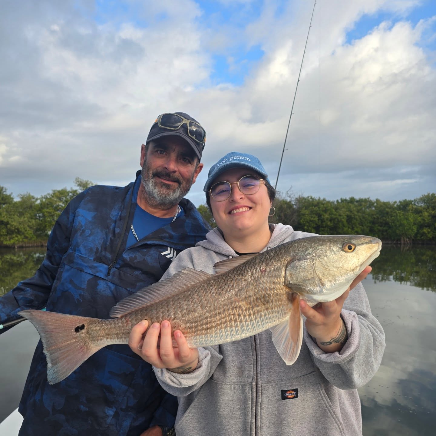 Great day with repeat client Rob and his daughter. We caught some nice fish and even got to see a double rainbow!! #buckedupapparellc #coderedfishingcharters #floridalife #floridafishing #floridafishingproducts #newsmyrnabeach #redfish #letsfish #gofish #mosqutiolagoon #4horsemancorks #sordknives #xtratufboots #kto_customrods www.coderedfishingcharters.com