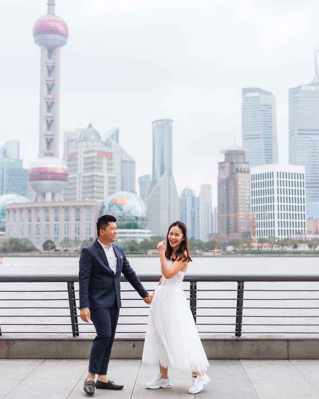 Eva and King’s pre-wedding shoot in Shanghai🤍
We took these photos at one of my favorite places in the city, around the Bund. I can’t wait to go back one day and explore this beautiful spot again✨
shanghaiweddingphotographer|shanghaibund|shanghaiwedding|shanghaiphotographer|destinationwedding|destinationweddingshanghai|上海婚礼摄影|上海婚礼|上海摄影师|布达佩斯婚礼摄影师