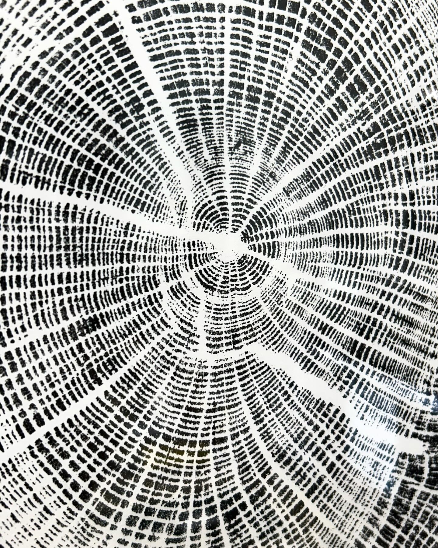 Happy New Year! Is it really 2025? Last month and the run up to Christmas, was as usual, way too busy, so I didn’t get a chance to post about this ‘mighty oak’ of a printmaking project from December...
After several months of talking about doing it, December’s Primary School Christmas Fayre fundraiser motivated me and my mate Andrew Purnell @letttters to finally get round to take relief prints from logs from one of Killearn park’s largest and oldest oak trees which dropped a couple of fairly significant branches last year giving us some souvenirs to experiment with.
We went on to print a limited run of 24 log prints in black ink and 10 log prints in red ink on Washi Kozo Japanese paper.
And the result was better than we expected, and such an enjoyable and rewarding collaboration with a creative mate, which included our kids getting involved in the printing process and the stall at the Christmas fayre, where all proceeds from sales of our prints went to Killearn Primary School.
Thanks to everyone who bought one, I hope you enjoy it as much as we have!
#logprinting #reliefprinting #printmaking