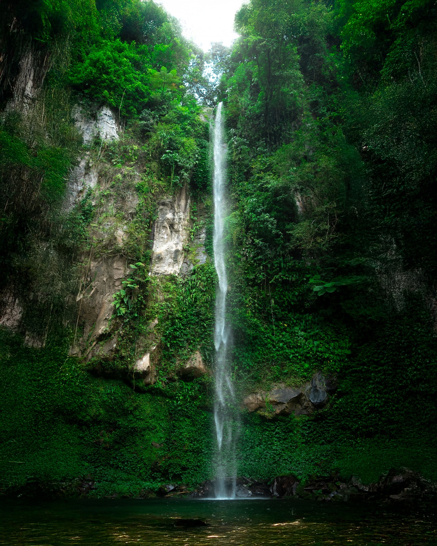 Katibawasan Falls: a quiet escape surrounded by nature’s beauty. #Camiguin #waterfallphotography