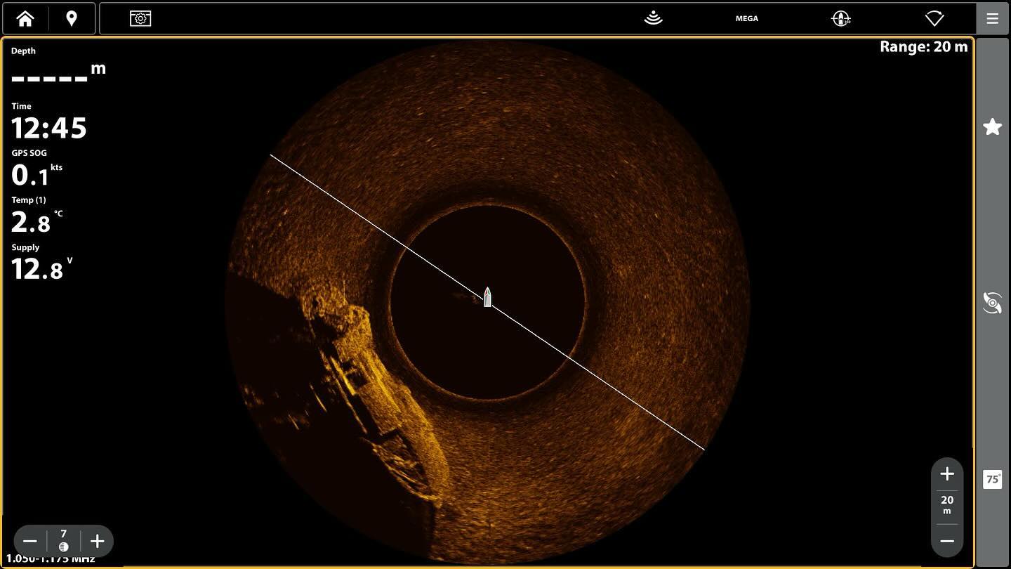 Wreck from the Drammensfjord shown on the Mega 360. 😀
.
.
.
#humminbirdmega360 #humminbird #humminbirdfishing #minnkotamotors #wreck #wreckhunting #saltlife #nimbusboats #comstedtfishing