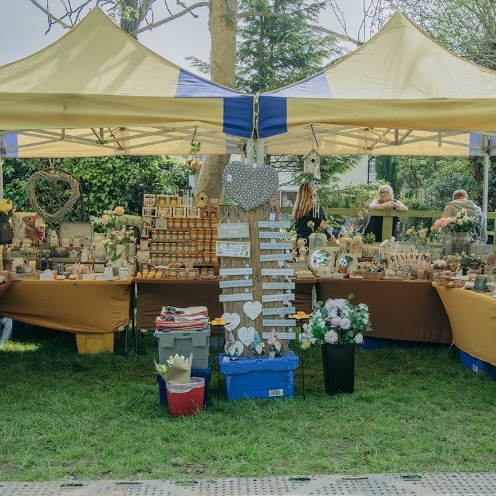 📢 Exciting Update for Barkway Market 2025! 🎉
After taking Insider Bookings, we are now opening up for General Bookings! Whether you’re a returning stallholder or new to our community, there’s still a chance to join us for an unforgettable day.
We're thrilled to announce that our Food Court is now SOLD OUT for Hot Food Pitches, Coffee Stalls, and Ice Cream Sellers! 🍔☕🍦 A huge thank you to all our amazing food vendors for joining us again this year.
✨ Still Available:
Craft Fair: A handful of spots left! Perfect for artisans and makers to showcase your unique creations. 🎨🛍️
Main Market: Around 60 places remaining. Secure your spot today and be part of our vibrant community! 🌟
🔍 Calling All Artisan Food Makers: We’re especially keen to welcome bread bakers, cheese producers, and other local food artisans. Share your delicious creations with our wonderful community! 🥖🧀🍯
🌿 New This Year: While we’re still finalizing details, we’re excited to announce that the Manor House Formal Garden will be open to the public! Enjoy the beautiful and historic surroundings as you visit the market. 🏰🌸
📅 Mark Your Calendars:
Date: Saturday, 10th May 2025
Location: Grounds of Manor Farm, one of Barkway’s beautiful historic houses
👉 Don’t Miss Out!
Plots are limited and filling up fast. Book your spot now to be part of this cherished Hertfordshire tradition, supporting local charities and good causes. 💖
ℹ️ More Info: www.barkwaymarket.org
🔗 Book Now at https://forms.gle/8M9uV6wK9FQGg8HZ7
📧 Questions? Contact us at bookings@barkwaymarket.org
Let’s make Barkway Market 2025 the best one yet! See you in May! 🌟.