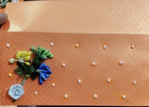 And the wedding seasons goes on..❤️
DM to order handmade envelopes 💌
#handmade #wedding #quilling #verahandicraftstore #weddingseason #handmadeenvelopes