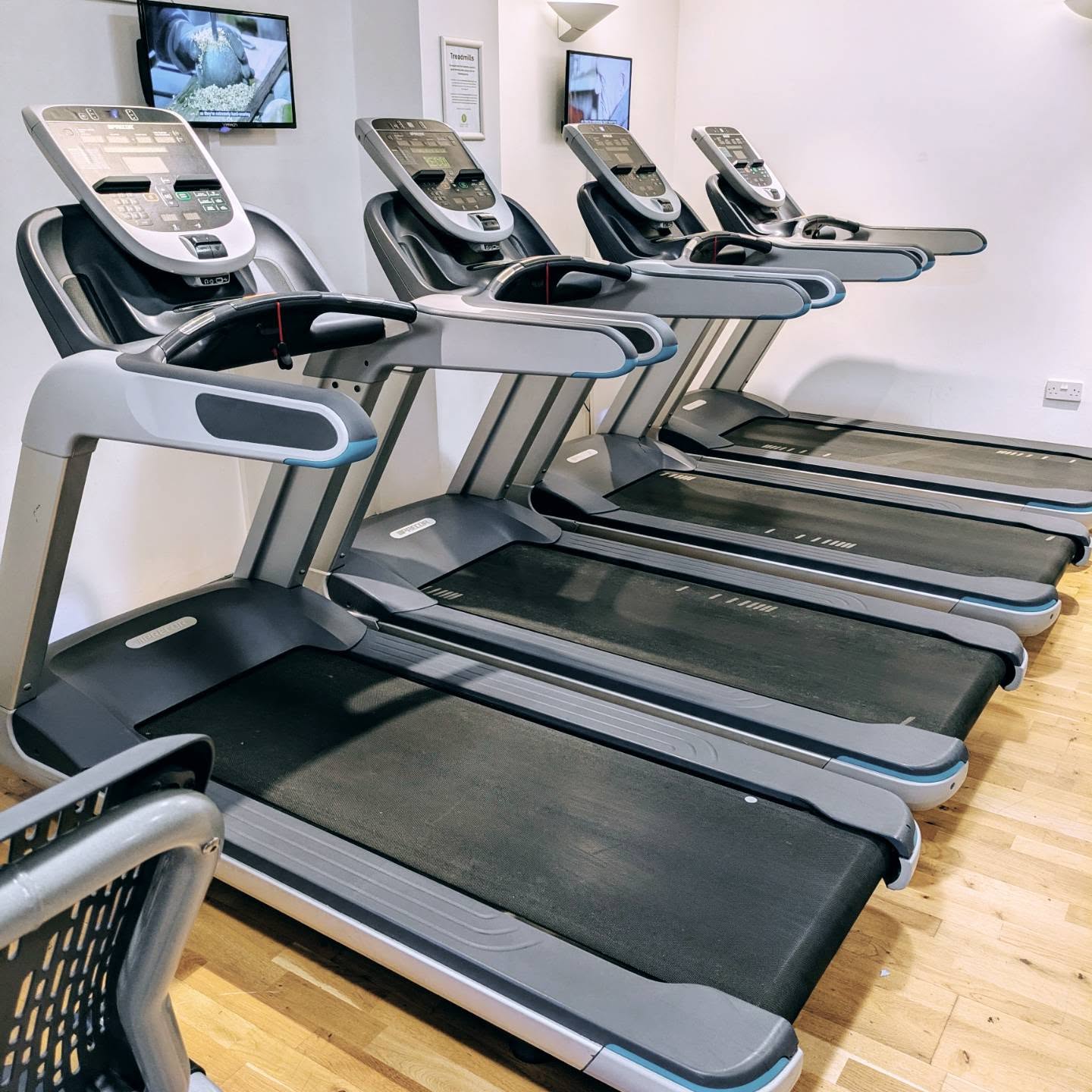 New Precor Gym equipment 👇
🏋️ Treadmills
🏋️ Uptight Bikes
🏋️ Recline Bikes
🏋️ Stairmasters
🏋️ Cross Trainers
#Gym #Malvern #Worcester #Precor