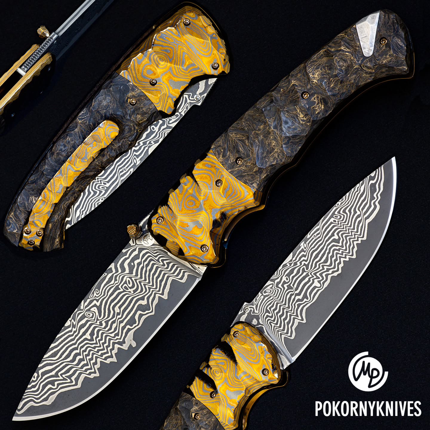 Orange / bronze CHAMELEON - METEO with #Muonionalusta meteorite inlay, dressed by @futuronforge ElmaxCORE stainless damascus, carbon bolsters by @fatcarbonand full #OBSIDIAN gring
#ffelmaxcore #hardcorefuturon #everydaycarry #meteorite #hardcorefuturon #alchemysnotdead