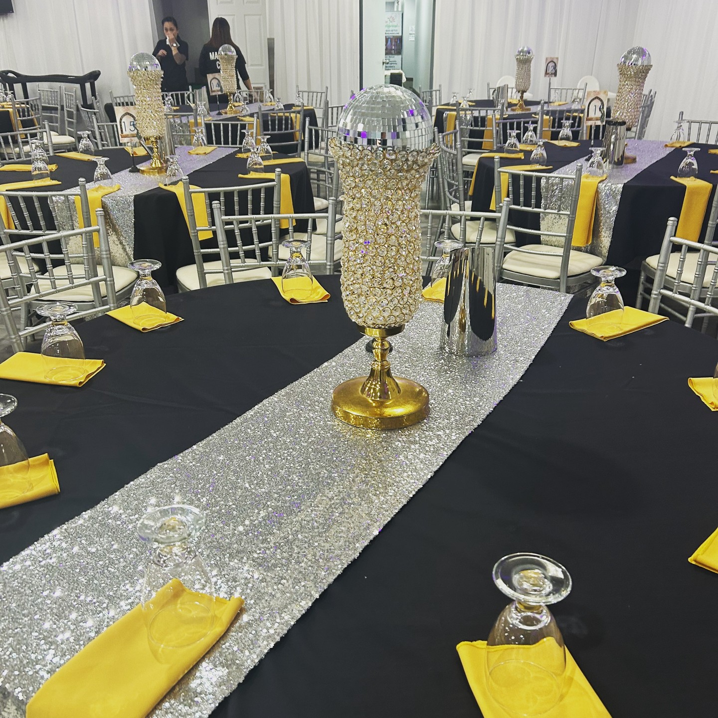 A huge thank you to everyone who joined us to celebrate the start of a new chapter. Your energy and joy made the event truly special!
A special thanks to our DJ @svpdjs for the amazing tracks!
#NewYearsEve #Celebration #BanquetHallEvents #GoodVibesOnly #NewBeginnings #yyc #calgary #decor #food #music #friends #yycnow #yycliving #bollywood #dance #jasminehallyyc