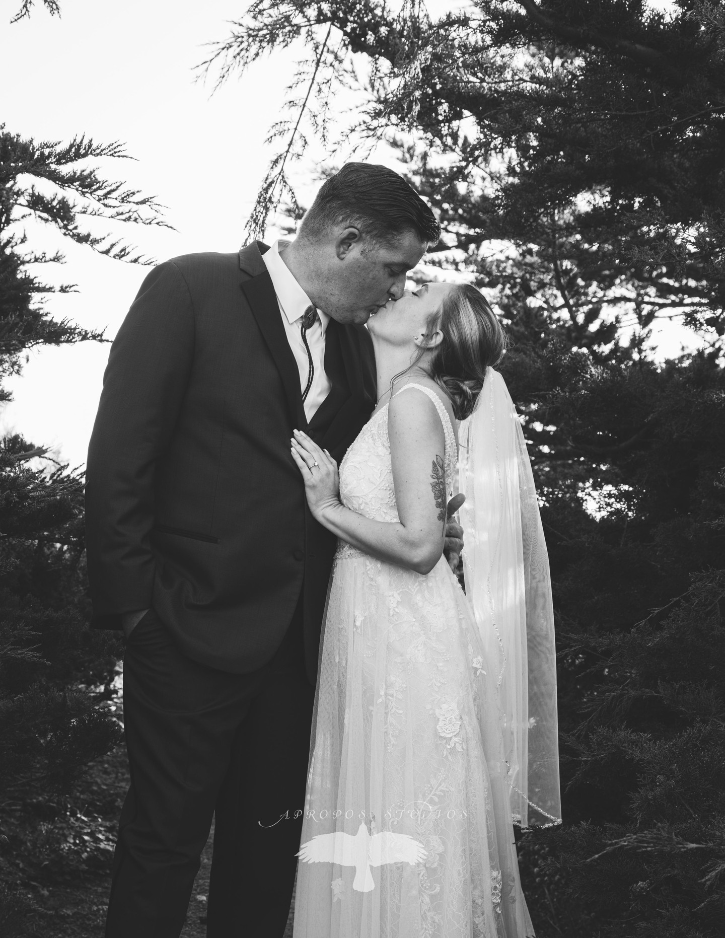 I had the beautiful luxury of assisting @fusillofoto on a wedding shoot in January for the Gentillys! Thank you so much for asking and congrats to the beautiful couple!
#photooftheday