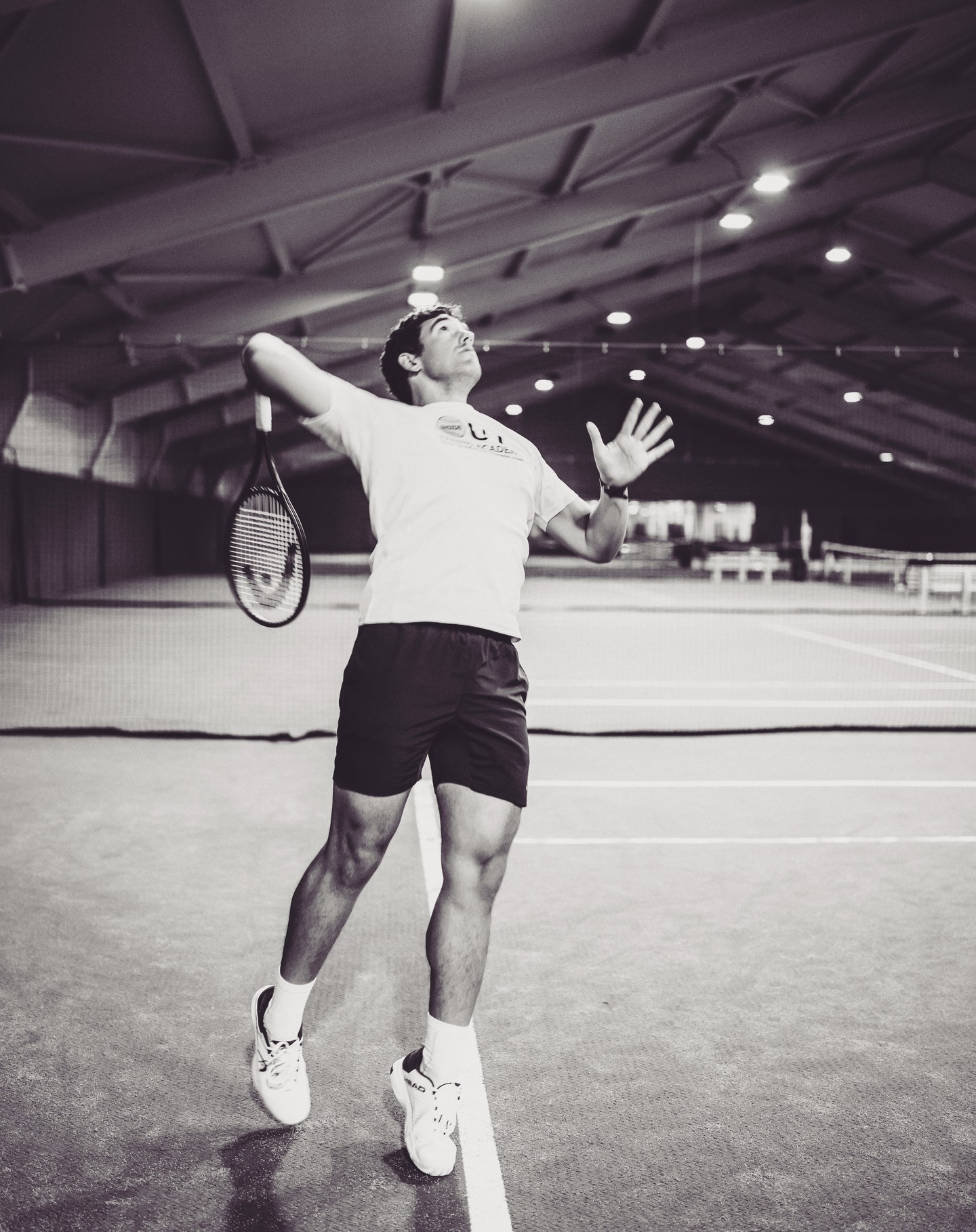 🎾 Master the Art of Precision and Power! 🎾
At our academy, we believe that greatness lies in the details. Here's Head Coach Georgi demonstrating the perfect serving position – from the arm's cocking stage to the extension of the legs, every movement is designed for maximum power and control.
💪 Whether you're just starting out or looking to refine your skills, we pay attention to every detail to help you become the best player you can be. Join us and take your game to the next level!
#tennisacademyinsideout #CoachGeorgi #PerfectServe #TennisZurich #ZurichSports #AttentionToDetail #LearnTennis #TennisMastery #tenniszürich