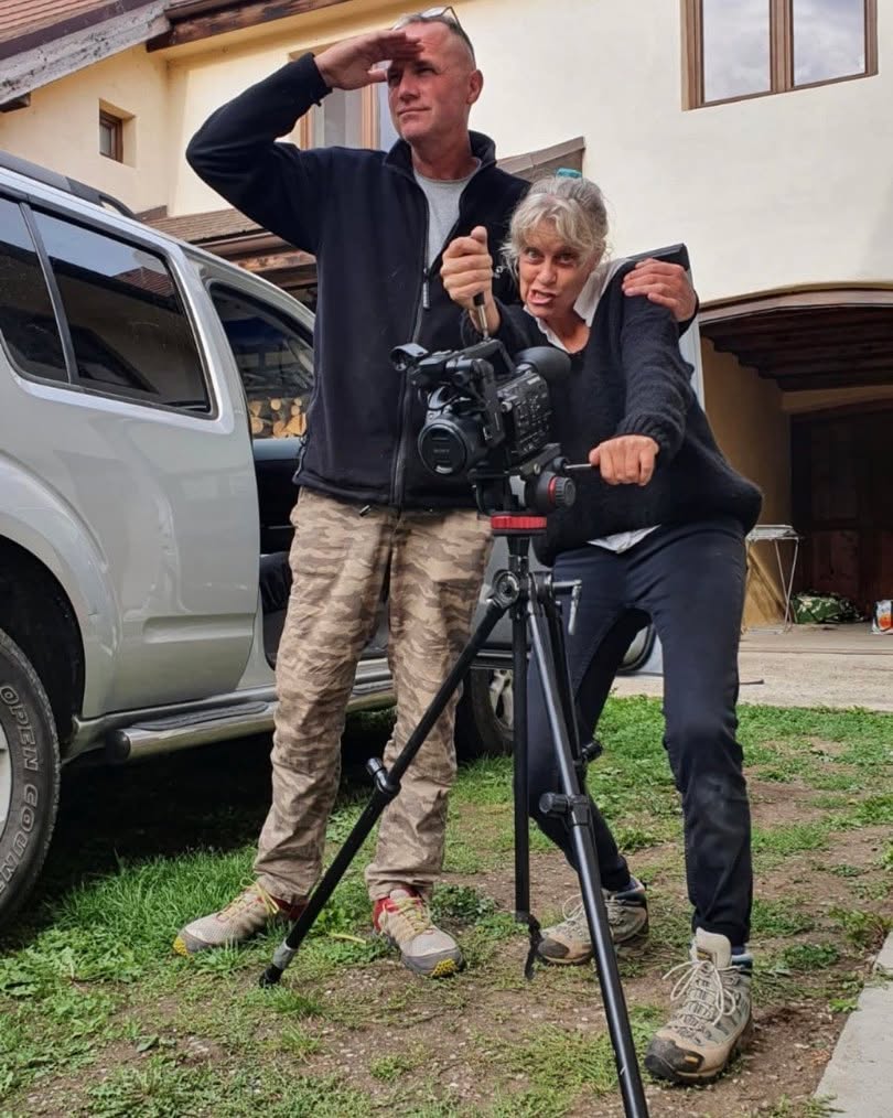 Always take life seriously 😅 May your New Year defy your age and stretch your boundaries but not your jeans!! 😝