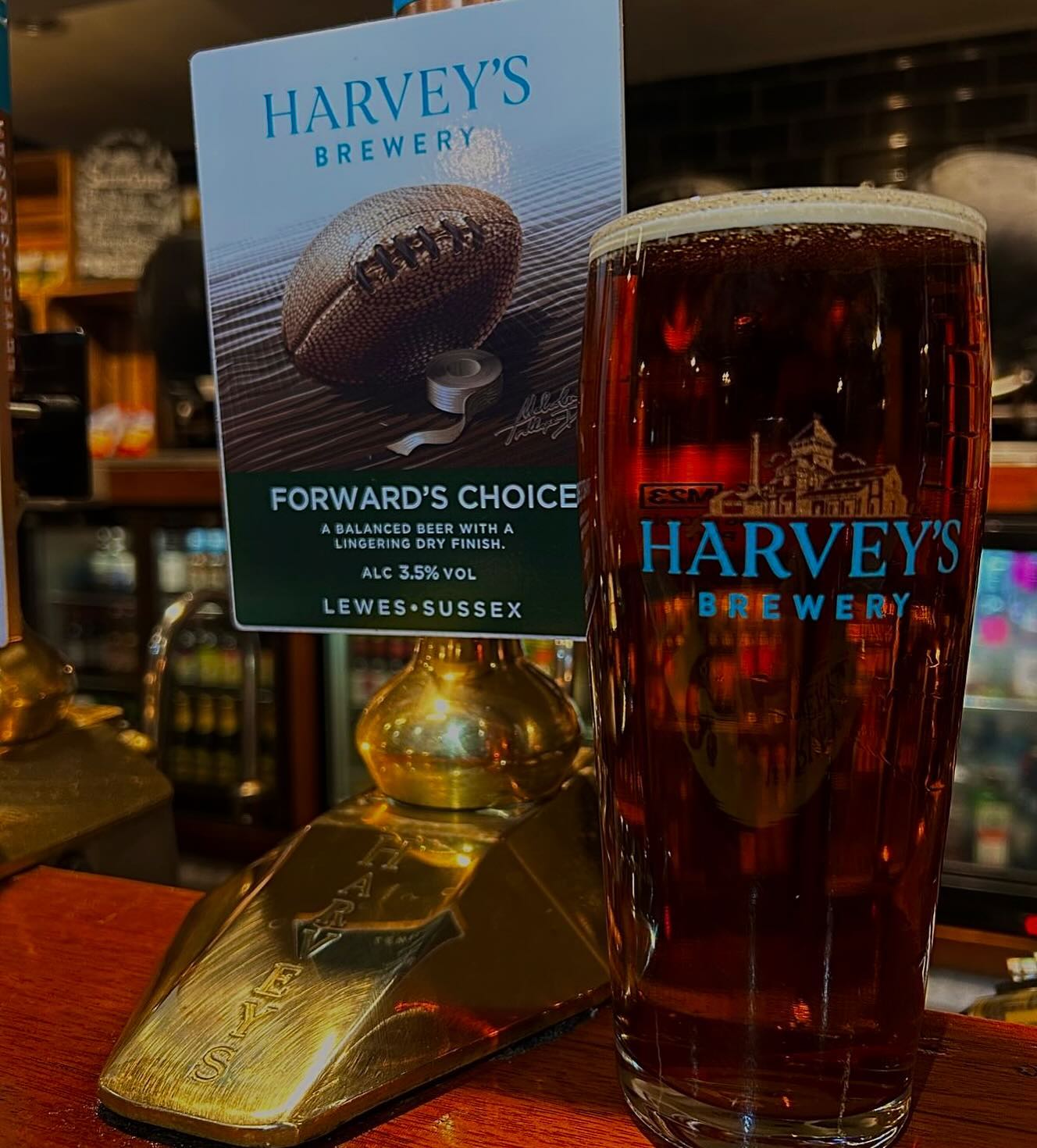 Harvey’s Forward's choice now available!!! #firstoftheseason #harveysbrewery #forwardchoices #harveysale #harveysbeer #seasonal #getitwhileyoucan #lewes