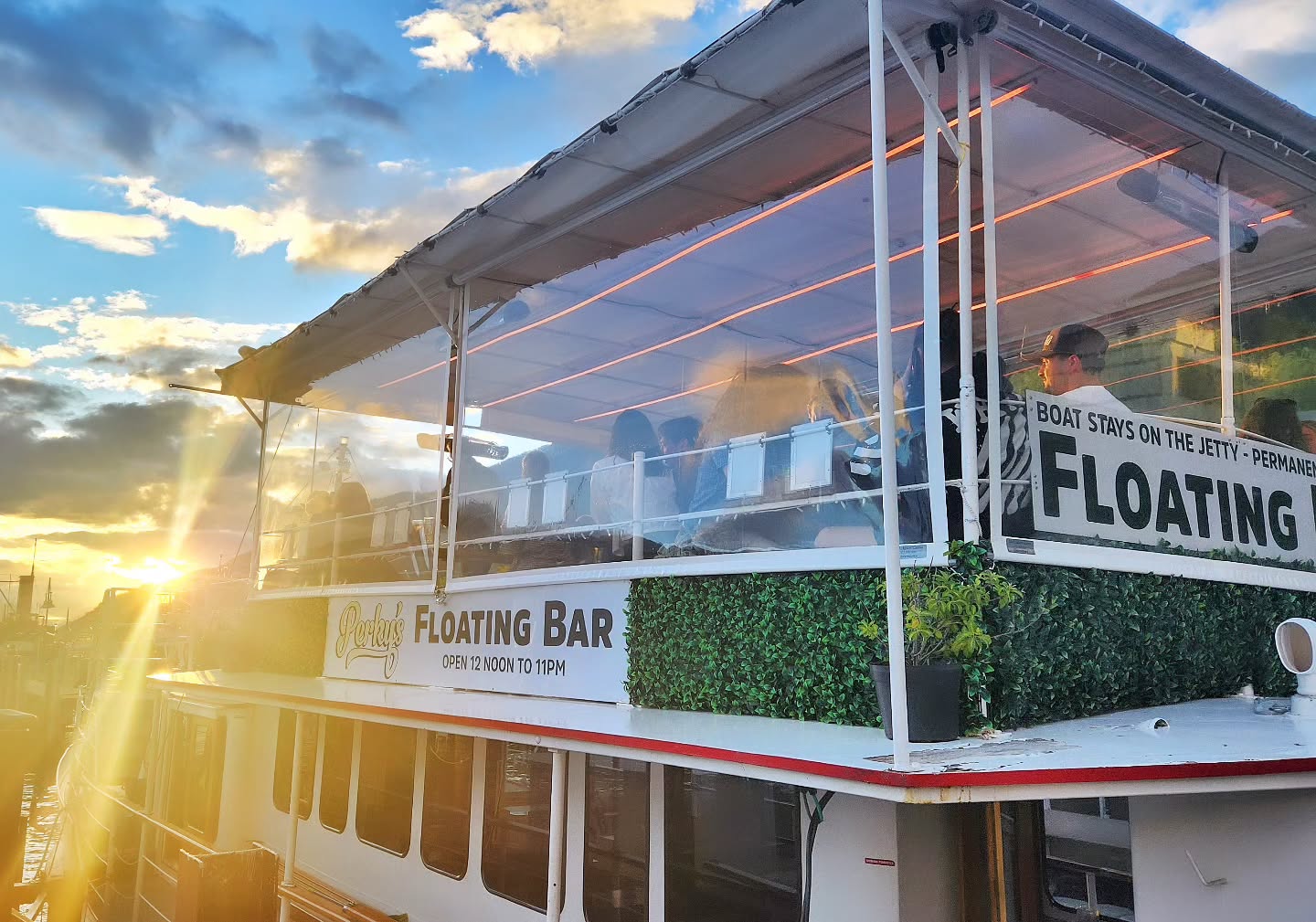 Rain or shine, we have the perfect spot to take in the view. 🌦️✨ Bring your own food, gather your mates, and make some great memories with us! 🥳🍻