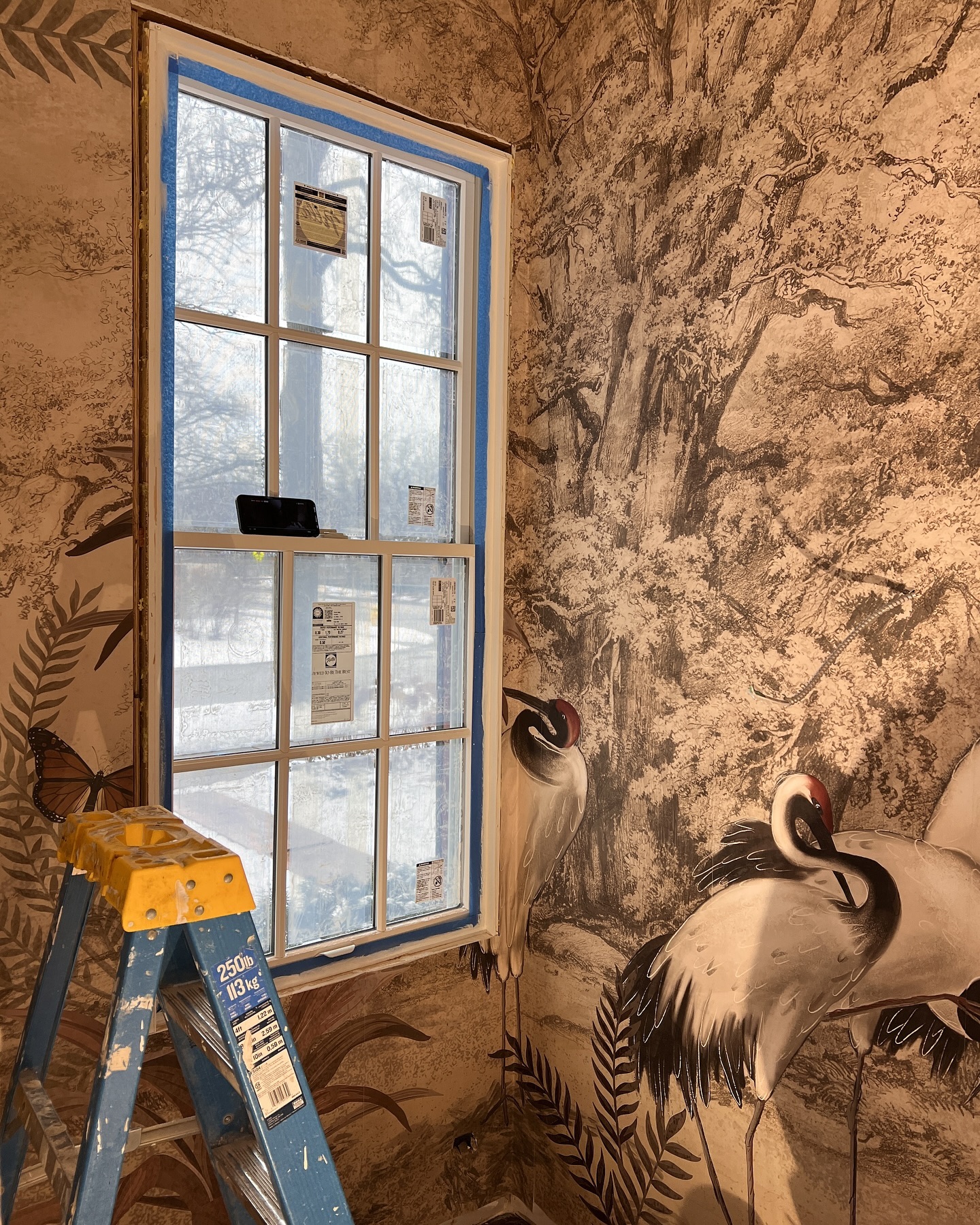 Sandhill Cranes
Timeless powder room beauty in the making inspired by nature!
Wallpaper is the best way to bring nature inside your Home!
Don’t you agree 👍
#dianarizkodesign
#powderroomdesign #wallpaper #mural #inspiredbynature #powderroomwallpaper #timelessdesign