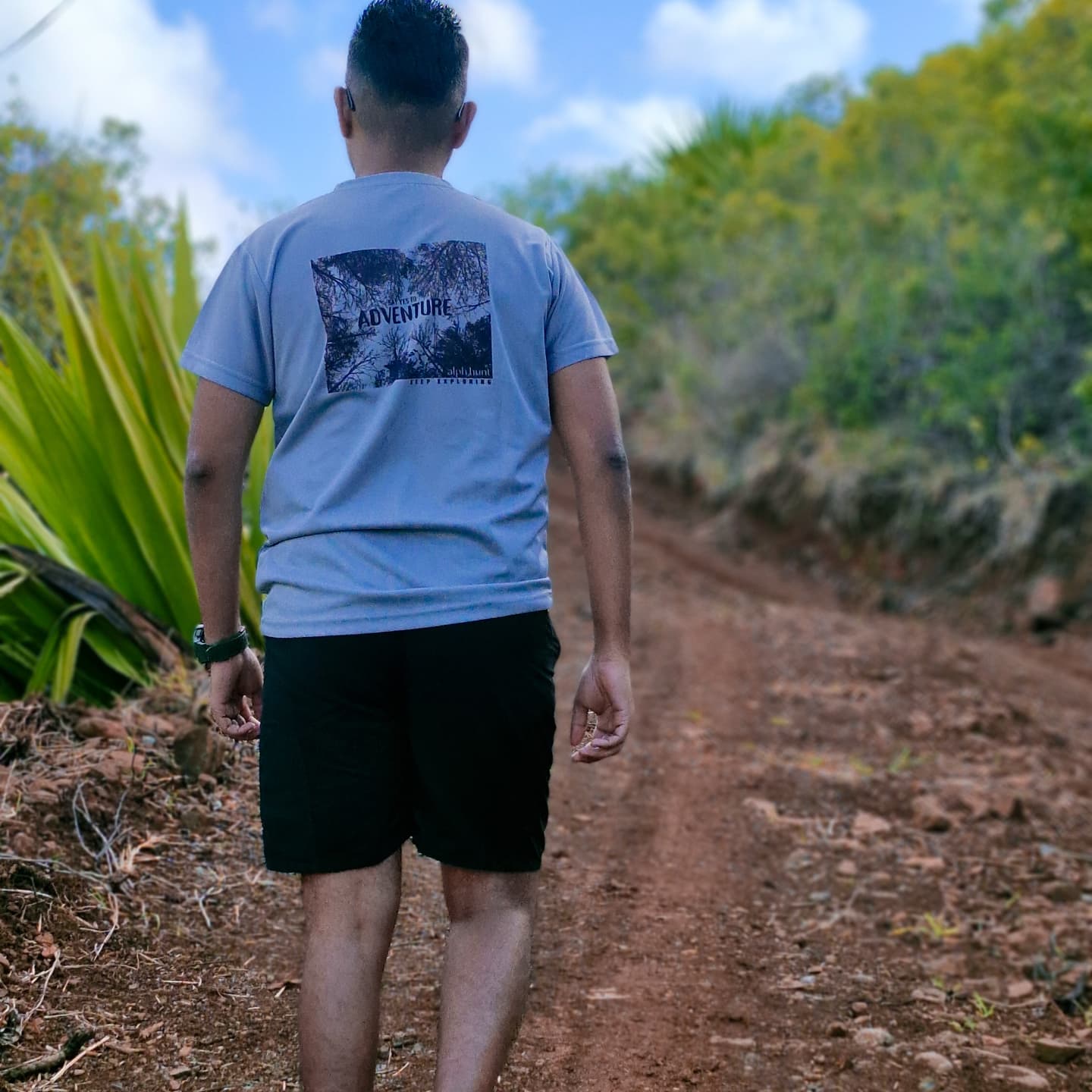 Conquer the trails in comfort and style with our DriFit tees—designed to keep you cool, dry, and unstoppable. Shop now at www.alphhunt.com or message us on WhatsApp at +23058090090!
#alphhunt #sayyestoadventure #newdrop #trail