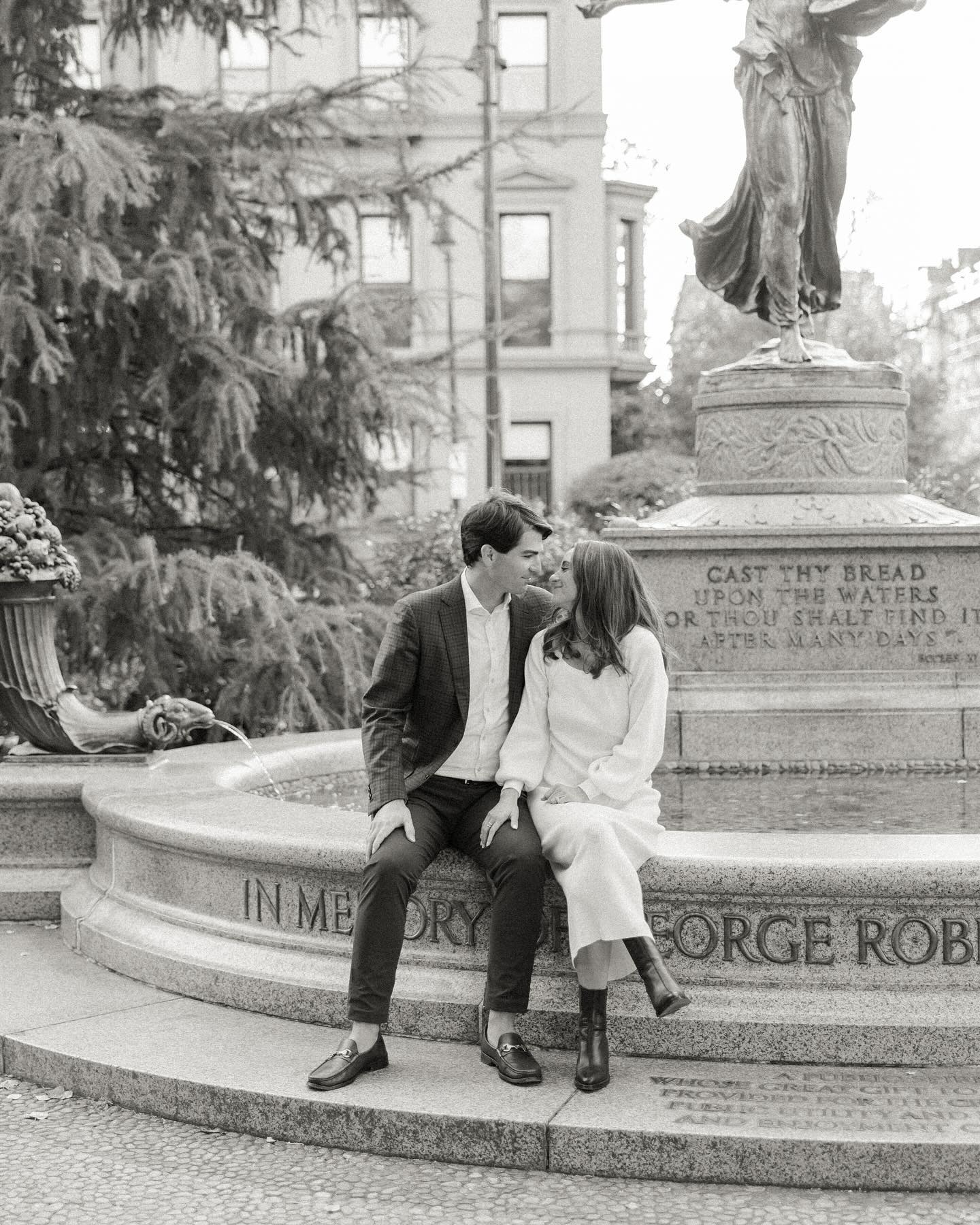 Engagement season has arrived! Sharing a classic Boston engagement session with C&J in black and white 🤍 #bostonphotographer #bostonweddingphotographer #bostonengagementphotographer #bostonwedding #bostonengagement #blackandwhite #engagementphotos