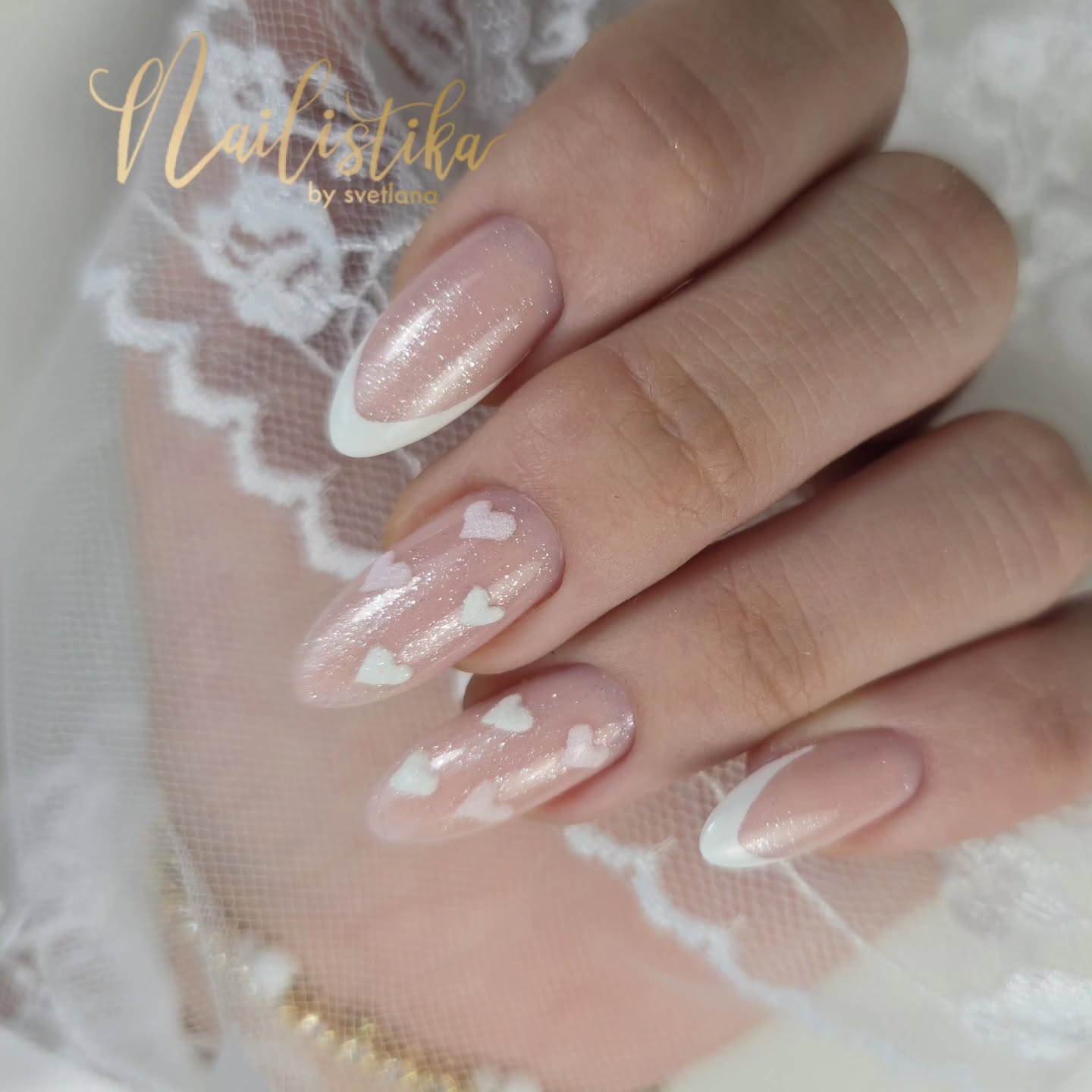 🤍French & Hearts 🩷
Fiber Gel Blush Peach with a touch of Blush Shimmer
All products used from @magneticnaildesign
@dobi.ch spon
.
.
#naileducation #NailInspiration ##MagneticNailDesign #nailsbern #Nailistika #swissnails