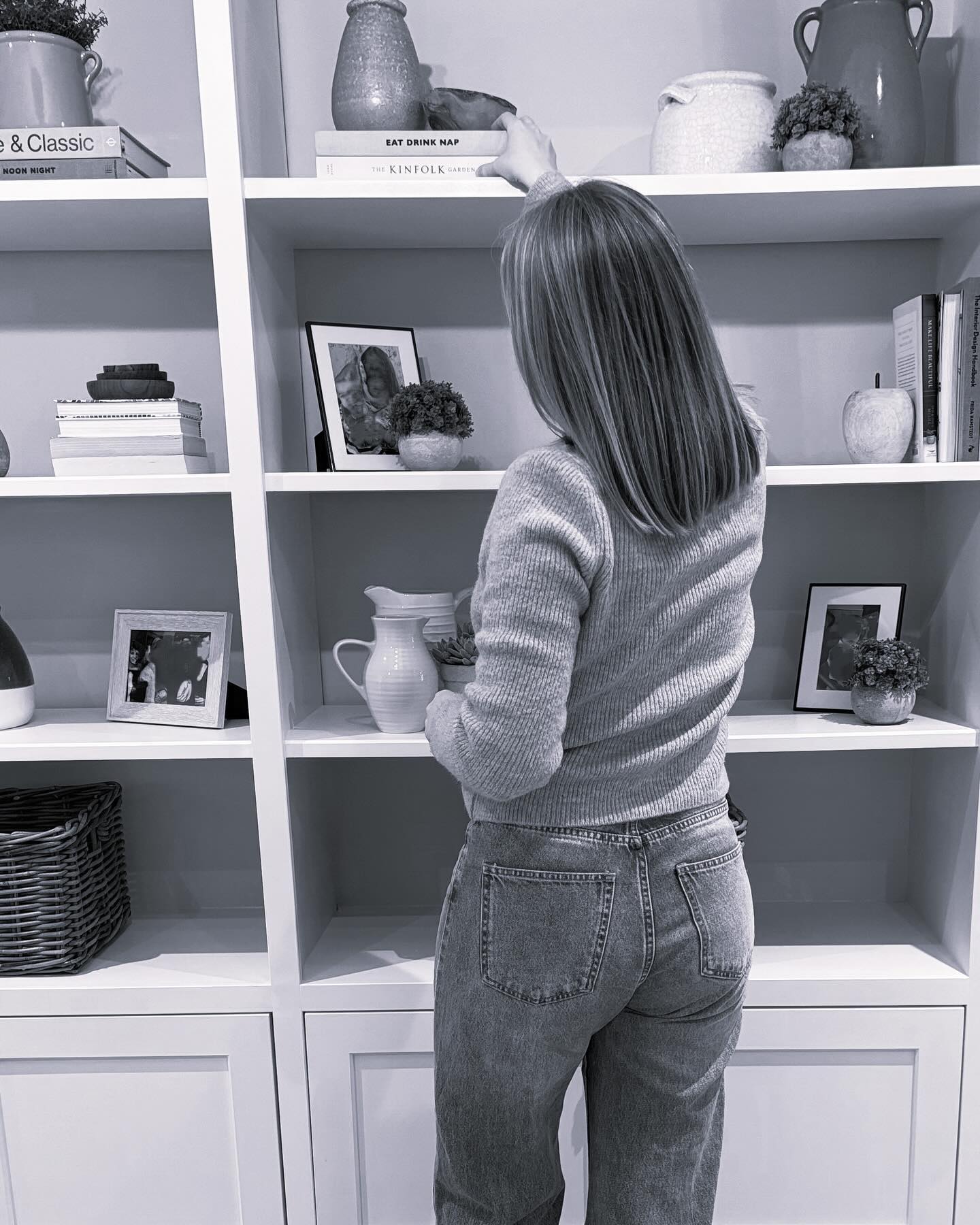 My top tips for styling shelves 👇🏻
1. Start with a black canvas - Remove everything from your shelves to start fresh. This makes it easier to see the possibilities.
2. Layer - add different heights, textures and shapes. Mix books, vases, plants and art. Adding your biggest items first.
3. Choose a colour palette. Choosing 2 or 3 complementary colours will make your shelving cohesive.
4. Create groupings using odd numbers. Pair a tall vase with a shorter vase and a candle or stack books with a plant on top. Stacking books horizontally or vertically is a great way to fill your shelves.
5. Avoid overcrowding. Leave some negative space to avoid a cluttered look.
6. Add meaningful items like travel souvenirs or family photos to make it personal.
7. Items that work well for shelving styling include: boxes, candles, bowls, plants, books, vases, bookends, photo frames, baskets, and art.
#interiordesign #kentinteriordesigner #interiordesignerkent #kent #kentmums #kentbusiness #kentbusinesses #maidstone #maidstonekent #maidstonemums #tunbridgewellsmums #shelving #shelvingdecor #shelfstyling #shelfstylingideas #shelvingdesign