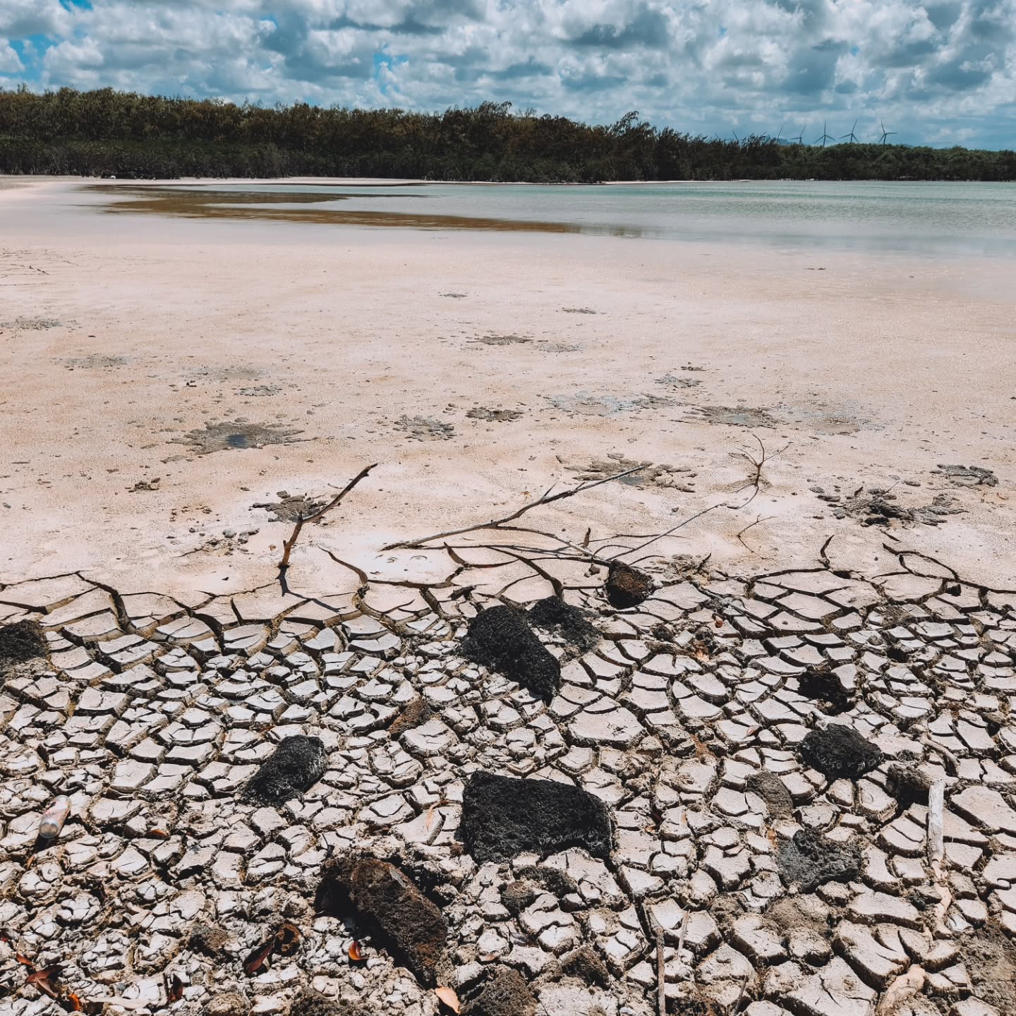 Can you guess this place?
The amazing beauty of nature captures the soul. #keepexploring