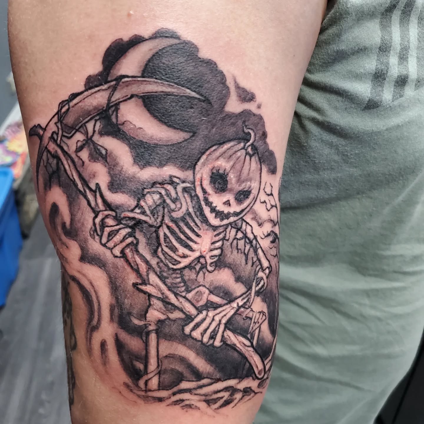 Done by @jeffcooktattoos
Bookings available in February/March!
#tattoos #tattooartists #courticetattoos #claringtontattoos #customtattoos