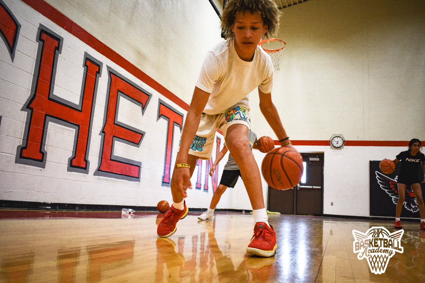 "How can a young person stay on the path of purity? By living according to your word."
-Psalms 119:9
•
•
•
•
•
One of the most popular questions by naysayers to our mission, is why it's important to incorporate the Bible in basketball.
A simple answer is the Bible is an ultra detailed "owners manual" on how to operate and navigate life. The moral compass our society is based on has correlation to Biblical principles.
Read God's Word.
Obey God's Word.
Share God's Word.
Keep shooting.