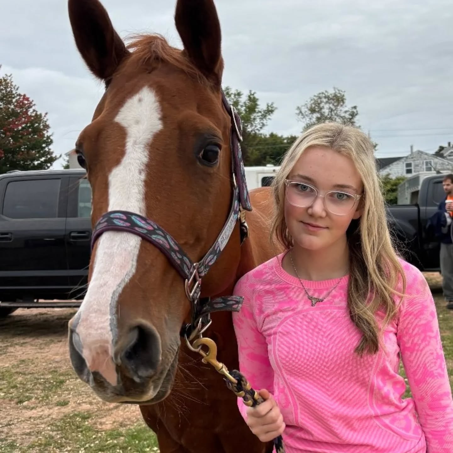 We are very pleased to have Macy join our Spirit Reins Ranch family. Macy is a long time rider and horse owner. She is 4H member and competes in various disciplines. One of her biggest loves is barrel racing.
Macy started working for us last September when our long time guide Faith left us to begin her dream career working at a vet clinic. Macy will be joining our guides, Bri and Sophie, on trail rides, helping around the barn, and running the summer camps.
Welcome aboard Macy!