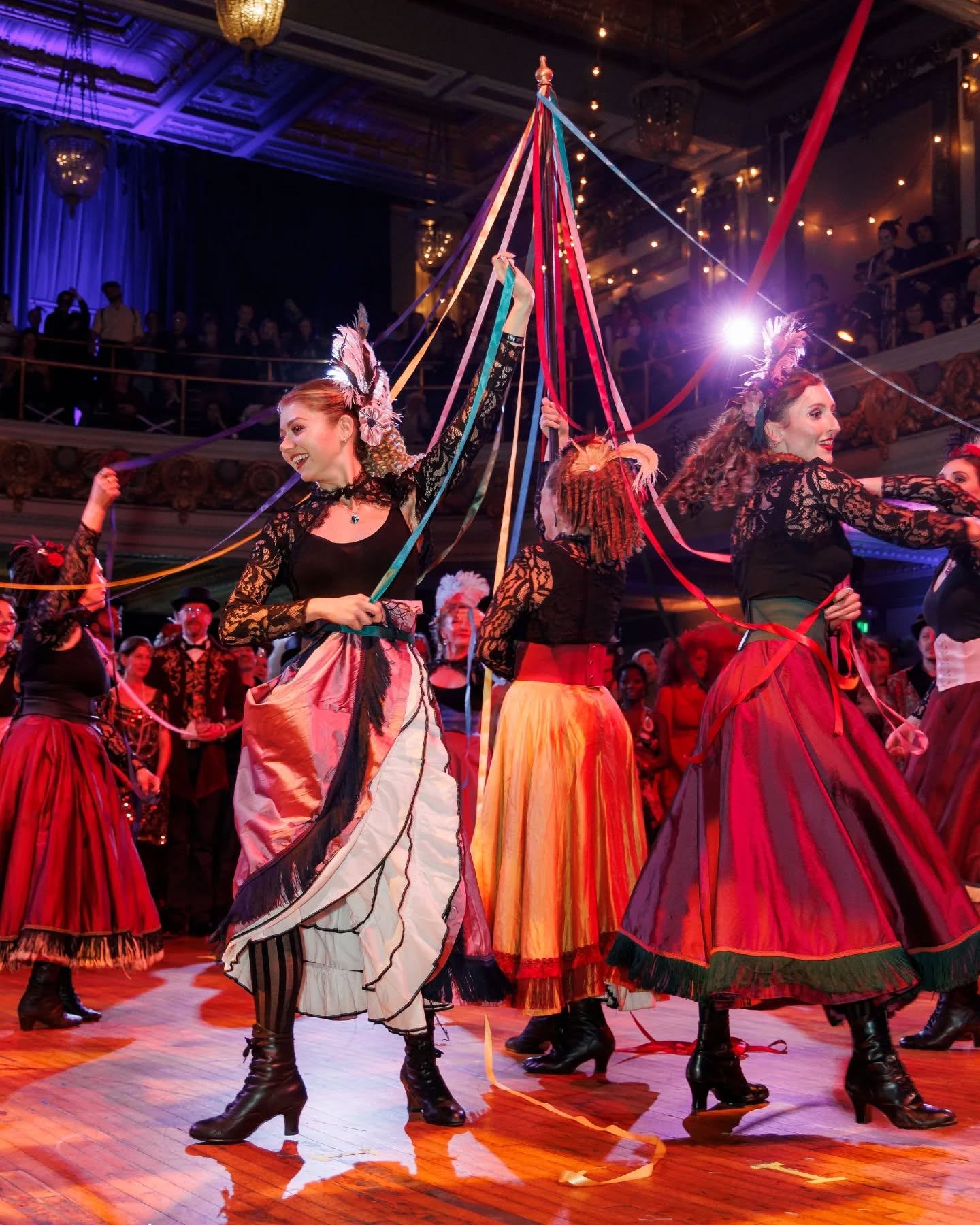 You know where to find us on February 1st!
Exactly! At @edwardianball performing twice in one night!
Can you believe it?
We can! Because we Can-Can!
See you all soon, darlings 💋