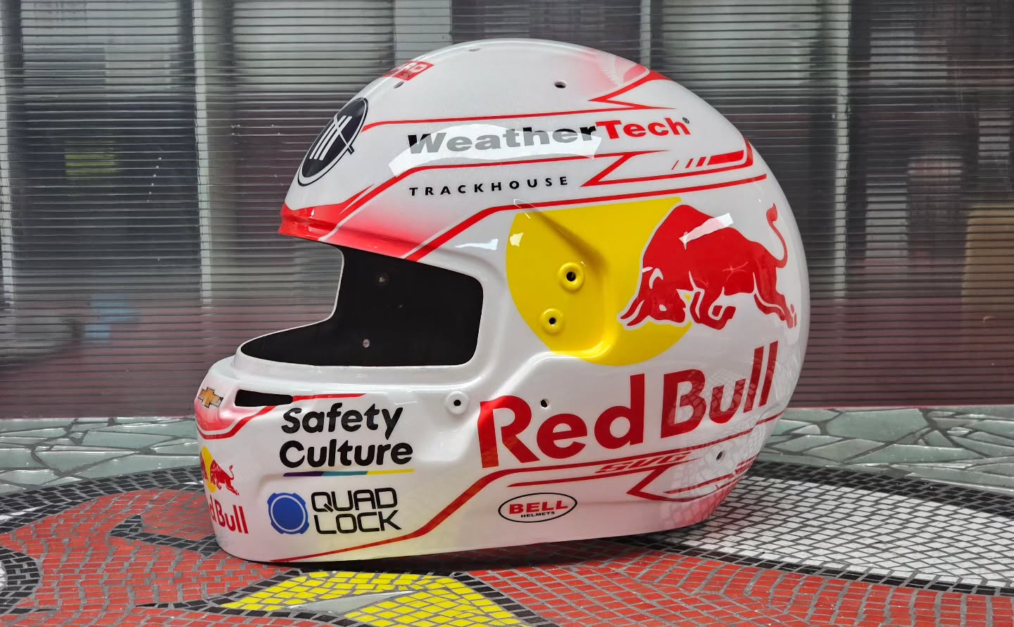 @svg97 Shanes Daytona 24hr design. @redbullusa @teamtrackhouse @bellracinghq