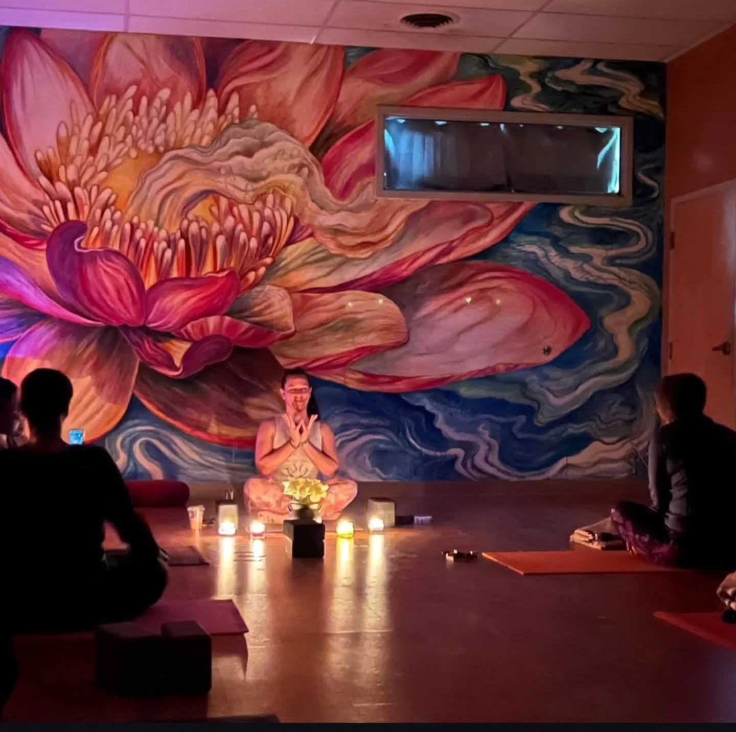 âïžIts Sun Salutation time!âïž
Join us each weekend in March as we embark on a journey to 108 Sun Salutations!
Each class will take you through 27 Sun Salutations, getting you to 108 at the end of class four, or more if you choose to take all six.
All participants will receive a sun inspired goody bag and those who finish will receive a special token of completion and a certificate.
Dates include:
March 2 @ 2pm with Madi
March 7 @ 7pm with Jason
March 9 @ 2pm with Jordan
March 16@ 2pm with Cari
March 21@ 7pm with Desi
March 30@ 2pm with Jason
Why is this such an important practice?
âïžThe practice of 108 Sun Salutations acts as a beautiful reminder to us all that we are connected with one another and the cosmos.
âïžRemember, it doesn't matter if you do all 108, 27, or even 1. You are part of a practice, that has roots thousands of years old
âïžSurrender to your breath and allow your inner intuition to guide you through the movement.
âïžRelease any worry.
âïžAllow yourself to be in the moment, to be excited, and open minded.
âïžAllow yourself this space and opportunity to challenge yourself and recharge your spirit.
âïžYou will be just fine.
âïžWe are doing this together.
This series is always a beautiful experience and we look forward to sharing it with you. Sign up early. Spaces tend to sell out quickly.
Purchase your pass at Healthylifeyogallc.com
Pass is $60 and gets you access to all 6 classes (you only need 4 but you are welcome to take all 6).
Sidenote: Kids Sun Salutation will be on March 15th@ 2pm. Another post will be made about that :)
#sunsalutation #Suryanamaskara #108sunsalutations #yogapractice #asana #yoga #yogaforeverybody #yourjourney #youryogapractice #Sun #Healthylifeyogastudio
#yourjourney #HealthyLifeYoga #yogaeverywhere #yogaclass #strengthwithinyou #selflove #selfcare #healfromwithin #bethelight #yogajourney