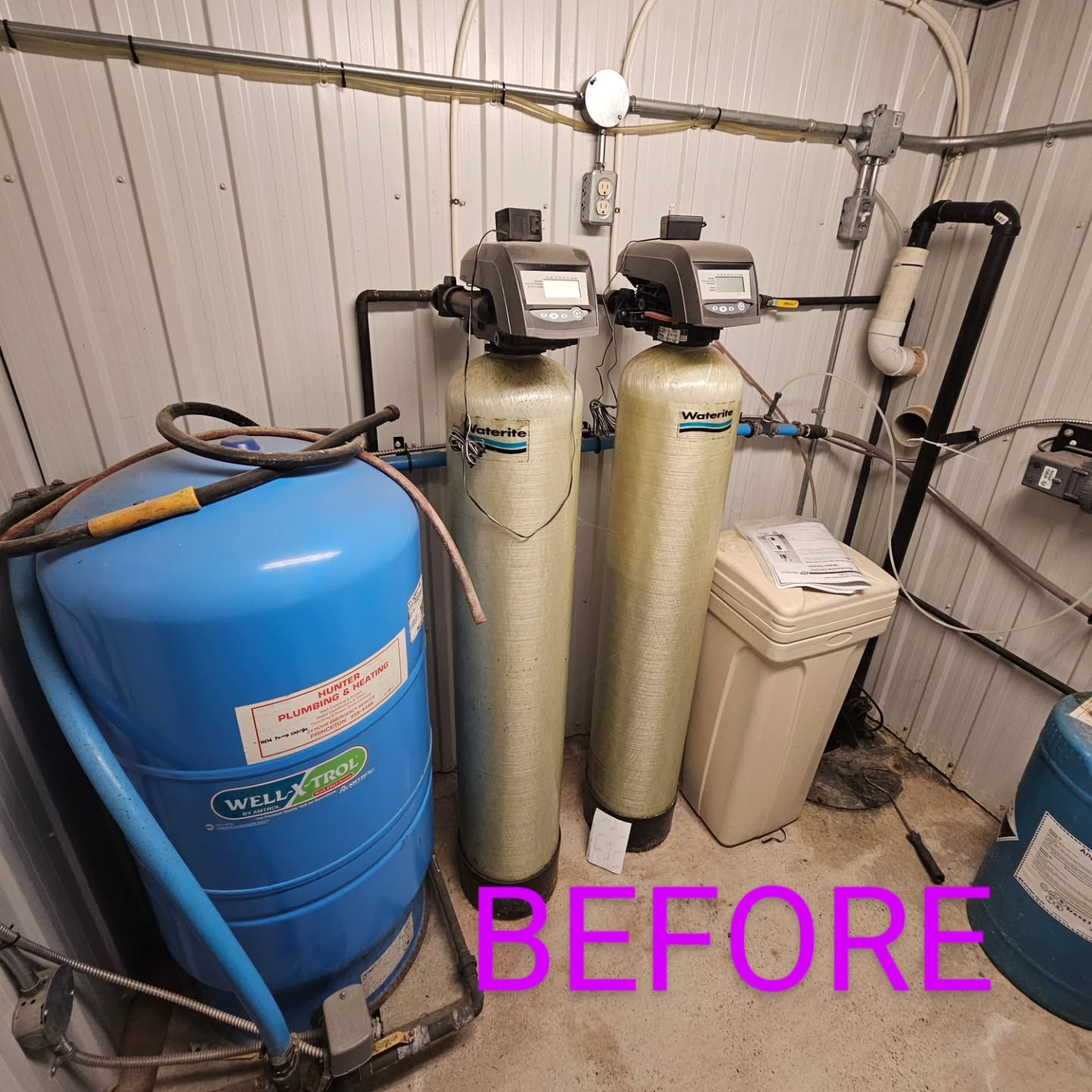 This outdated water system was causing serious staining and unpleasant smells for our customer. We completely removed it and installed a state-of-the-art Hydrotech Iron filter and water softener, ensuring clean, soft water throughout their home. To top it off, we added a Viqua UV rack system for ultimate purification!
If you're experiencing water quality issues, we can help! Contact us today:
📞 519-290-5678
🌐 www.woodstockswatershop.com
