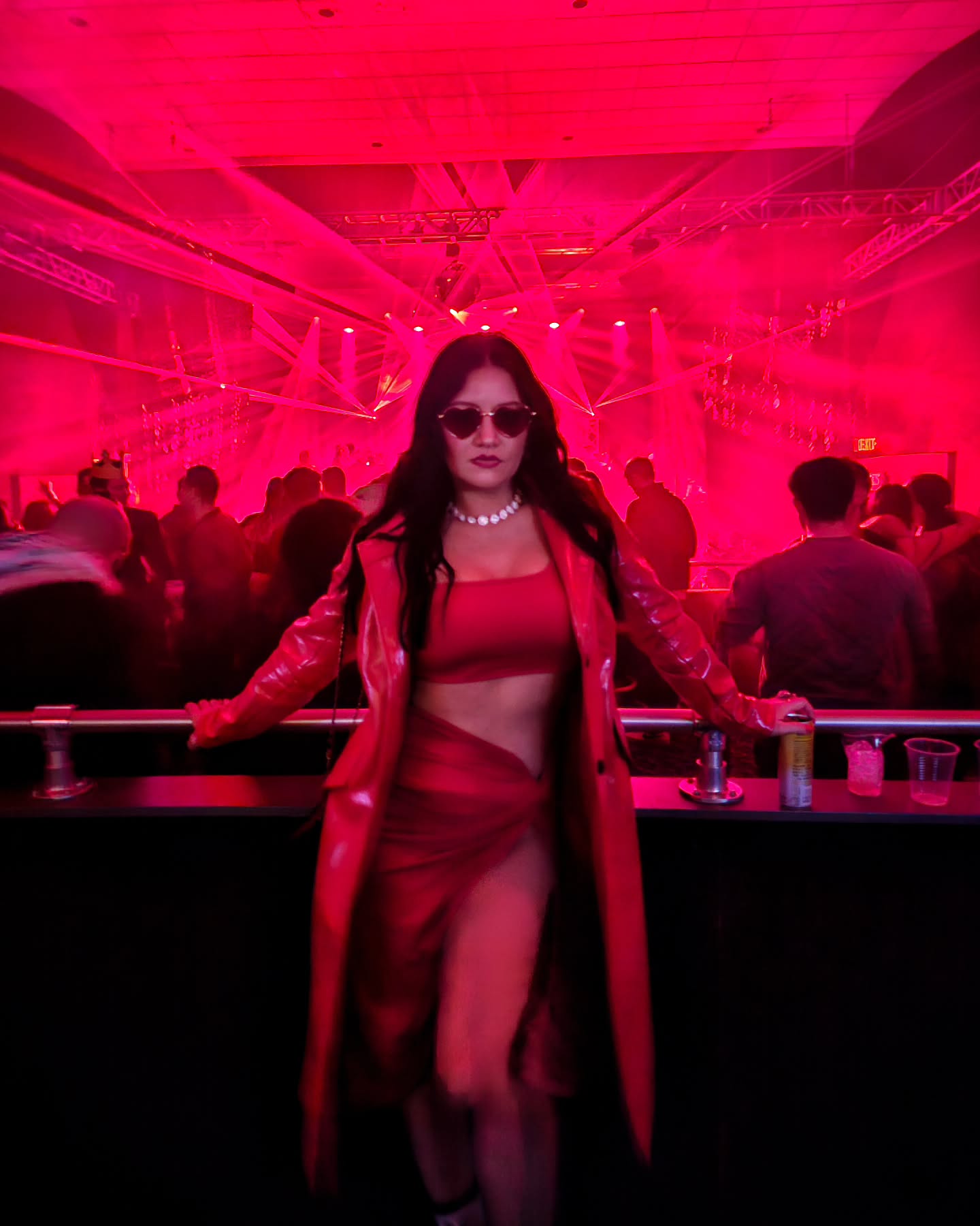 It's been a min.. I like Red, what can I say 🌹
..
Great times & tunes at @dreamingoftheisland
📸 @enkhmend_d 😘
#ootd #styleinspo #weekendvibes #cincy #styleoftheday