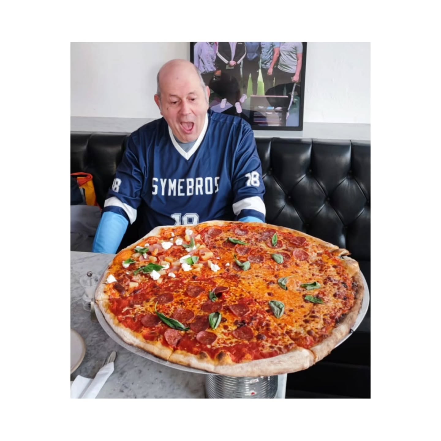 Streatham Pizza Lovers: Conquer the Colossus at Doughdaddy!
Craving a pizza that's actually big enough to share (or devour solo, we won't judge)? Streathamites, rejoice! You don't have to trek across London to experience pizza perfection on a grand scale. Doughdaddy, just a hop, skip, and a jump away, offers up the BIGGEST pizzas in London, and they're worth every inch.
Forget those measly 12-inch pies. We're talking 24-inch behemoths overflowing with deliciousness. Doughdaddy is famous for their generously sized pizzas, perfect for feeding a crowd, a hungry family, or just one seriously dedicated pizza aficionado.
Imagine this: a thin, crispy crust, topped with fresh, high-quality ingredients, and cut into satisfyingly large slices. Whether you're a classic Margherita lover, a pepperoni fanatic, or an adventurous foodie seeking unique flavour combinations, Doughdaddy has got you covered. And the best part? Their massive size means there's plenty to go around (or plenty for leftovers – breakfast pizza, anyone?).
So, next time you're in Streatham and the pizza craving hits, ditch the small fries and head straight to Doughdaddy. Prepare to be amazed by the sheer size and deliciousness of their pizzas. It's a pizza experience you won't soon forget.
Have you conquered the colossal pizzas at Doughdaddy? Share your experience in the comments below!
#Streatham #Pizza Doughdaddyuk#BigPizza #LondonPizza #Foodie #FoodLover #LondonFood #EatLocal #SupportLocal #PizzaTime #GiantPizza #XXLPizza #Streatham