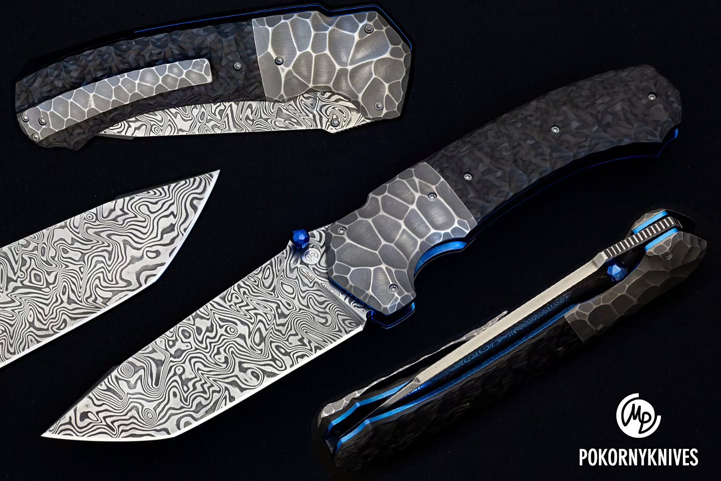 Obsidian MONSTER - the first knife of this design I created years ago while reading Shogun by James Clavell. Every time I make a MONSTER I remember moments from this great book...
Blade is 61 HRc stainless MARTENSITE by @futuronforge
#oneofakind #jetopast #everydaycarry #useandabuse #obsidian #grailknives