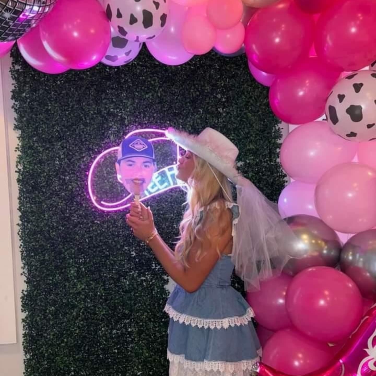 Pink, cowprint, and a whole lotta yeehaw energy—just how we like it! A cowgirl bach will always deliver it girl vibes 💖🎀
.
.
#thebridebash #pinkcowgirlbachelorette #nashvillebachelorette #cowgirlbacheloretteinspo #brideslastfling #bootsandbling