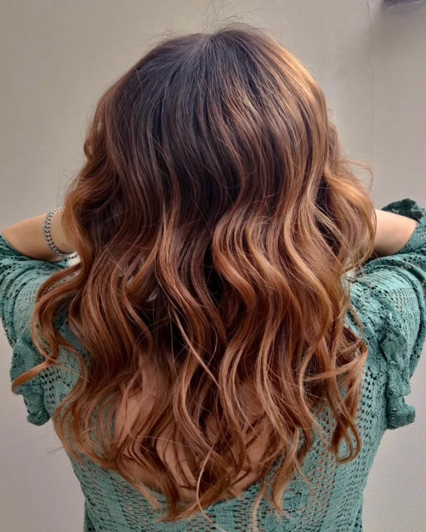 #parrucchierecastelleone #TricovitaLab #schiaritureprotette #iprimispecialistinelbenesseredeicapellisottiliediradati #schiaritureamanolibera #schiariturenaturali☀️ #CapelliSani #CapelliFortiELuminosi #capellidasogno