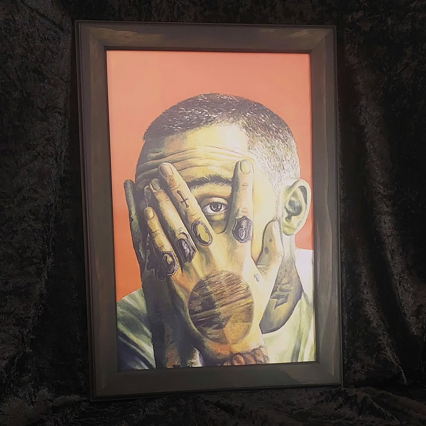 Got to make a bunch of frames for @alex.mills68 thanks for trusting me with these my dude!
Always stressfull framing original art work but stoked i get the opportunity 🙌
Tag the homies if you know the artwork or photos ✌️