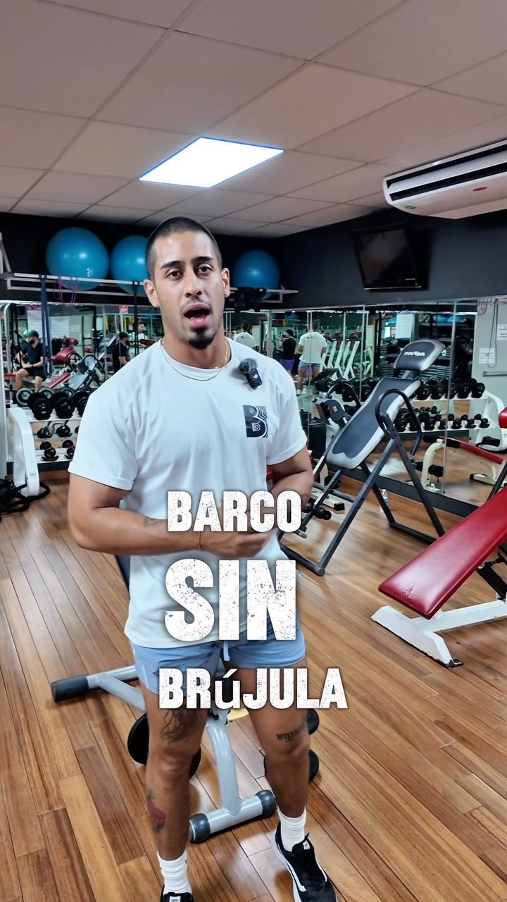¿Por qué no progresas en el gym? Estas 3 razones te están frenando:
1. Vas sin plan
2. Haces lo mismo hace meses
3. Comes mal o muy poco
¡Hora de cambiar eso si quieres resultados!