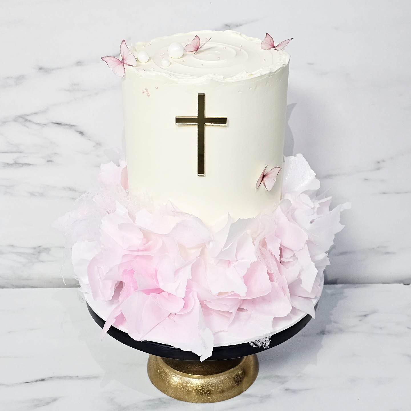 It's never just a cake... it's the art of cake... #specialist #luxe #cakeart #cakedesign #vakvrouw #vakvrouwschap #taarten #taart #luxury #artist #cakes #bolos #baking #professional