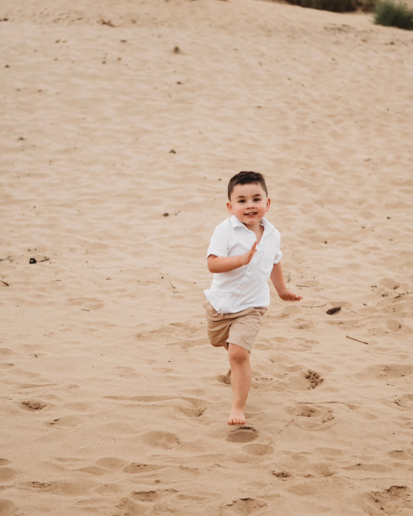 Let's take a moment for this handsome little guy!
I first photographed you as a newborn and, most recently, when you became a brother for the first time!
You are one beautiful, bubbly boy who is absolutely adored by anyone who meets you!
I hope you are taking really good care of your brother and having a tonne of fun doing so 🫶
@shavionbutler