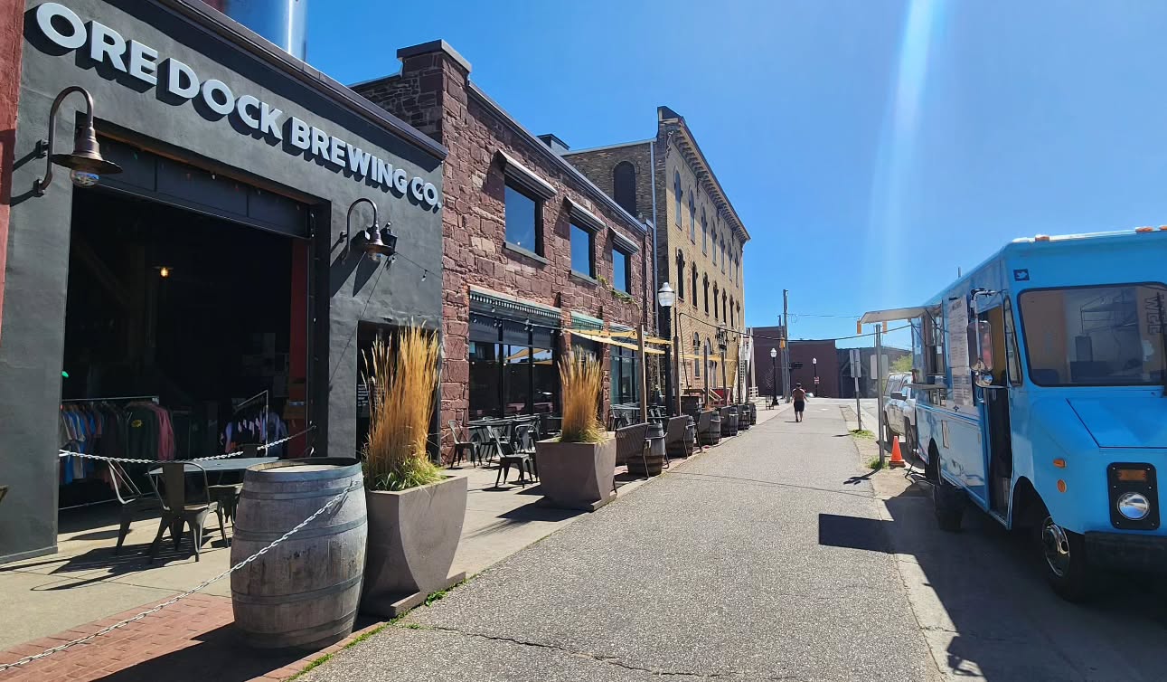 Slinging tacos @oredockbrewing for the day! 11am-3pm & 4pm-9pm - Happy Friday, time for some tacos and beer ๐บ๐ฎ๐