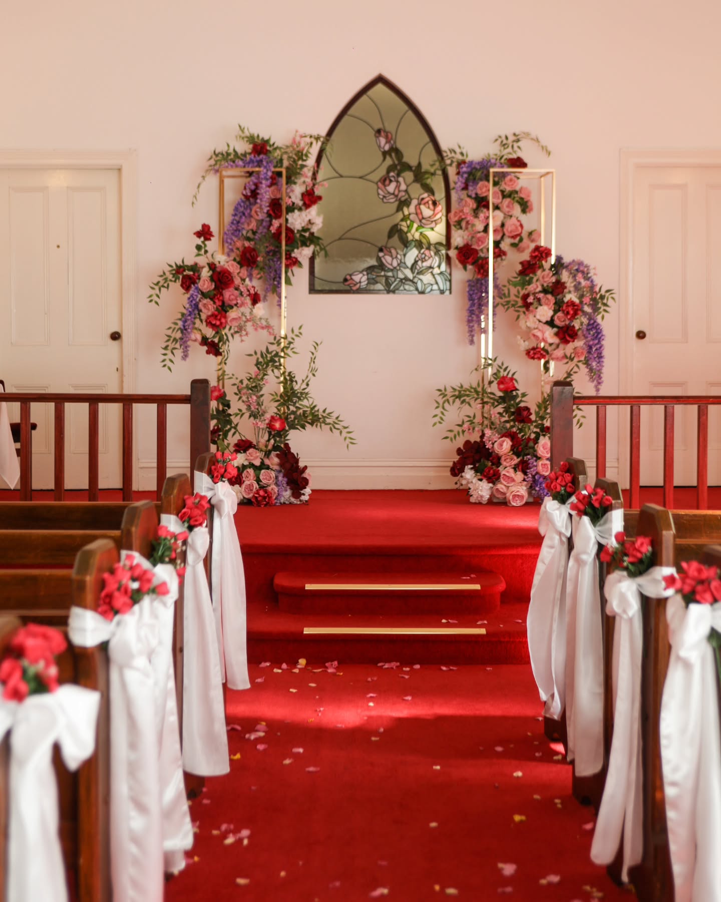Congratulations Charmaine and Reece! Such a beautiful wedding with personalized flowers and design, just for them!
We wish you loads of love!
Thank you for trusting us!
Photos @jodylouisephotography
Bride:
@bubbless98
Venue @chateauwyuna
#weddingflowersdecoration #flowersforwedding #luxuryweddingflowers #weddingfloristry #tablecentrepiece
#eventflorals #weddingflorists #flowercenterpiece #flowerdecorations #flowersdecoration #weddingceremonydecor
#weddingflowerideas #weddingspecialist #eventstylists #floraldesigners #weddingflowerinspiration #flowersarrangement #luxuryflorist #weddingreceptiondecor #weddingcenterpieces
#eventdecorations #weddingtabledecor #weddingflowersdecor #floralartist #fauxflowers #floralarrangements #eventdecoration
#flowerarrangements #flowerdecoration
#weddingdecoration
