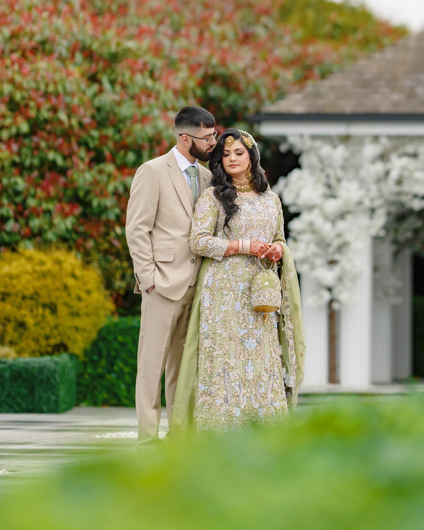 Congratulations to @mariyahirram & Sohaib on their stunning walima.
May Allah swt bless you in this beautiful Journey of marriage Aameen.
Thank you for choosing @creativecapturesuk
Photography @creativecapturesuk
Cinematography @creativecapturesuk
Mehndi @themehndigirl
Hair and Makeup @makeupbynadia
#photography #2025 #weddingmakeup #wedding #weddinginspiration #couple #couplegoals
#photography #weddingphotography #bride #groom #pakistanifashion #mehndi #jewelry #cine #cinematography #weddings #nikkah #bridalmakeup
#bridestory #groomsmen