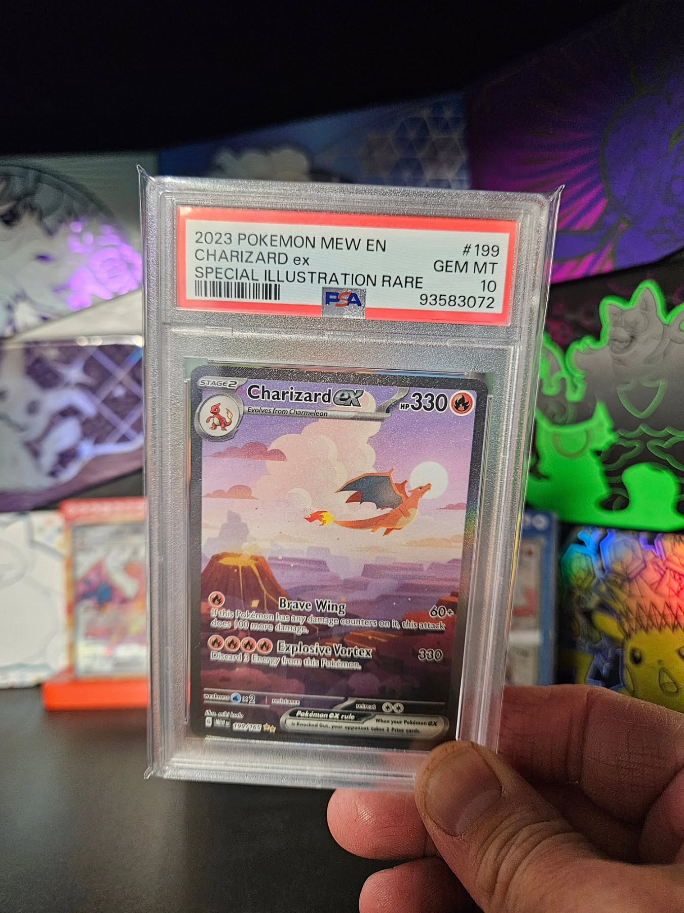 Who doesn't love the no neck zard??
.
.
.
.
.
.
#pokemon #pokemontcg #pokemorning #pokemoncards #psacard #psaslab #psa10 #psa #gradedcards #tradingcards #tradingcardgames