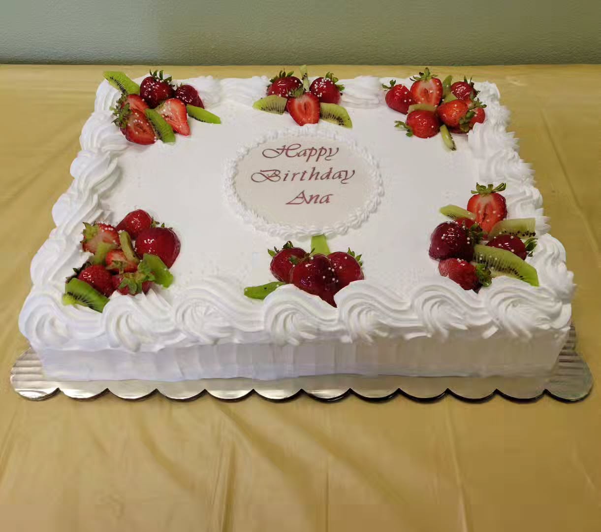 #treslechescake #birthdaycake