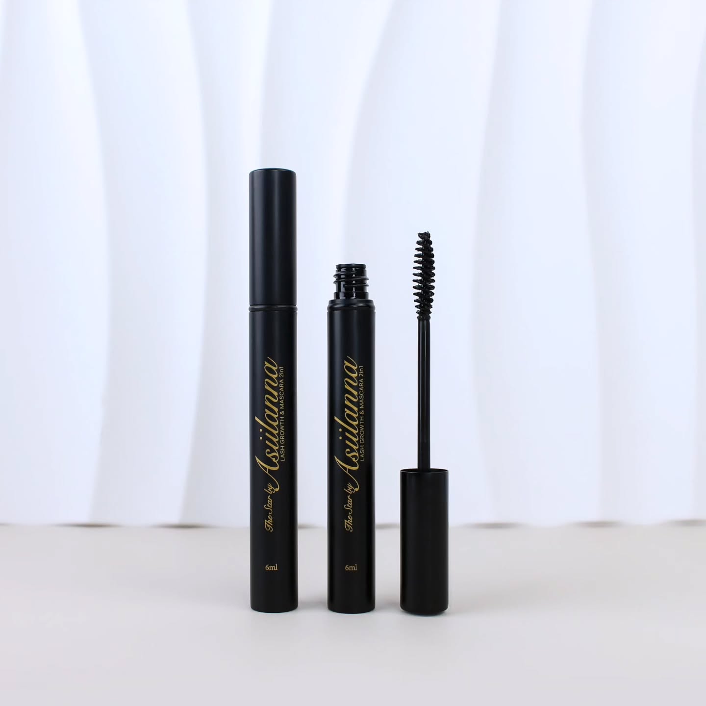 New innovational mascara mixed with eyelash growth serum. Mascara with healthy ingredients - plant extracts, peptides & hyaluronic acid to moisture your lashes. Lashes feel light and soft. Weatherproof and doesn't flake under lashes. Longlasting classy and natural look without clumps. Mascara that supports lash growth during continously usage or holds the lash length after eyelash serum treatment.
Easy removal with warm water, no makeup remover needed. No panda eyes when removing mascara. Therefore, no redness, irritation or damage to lashes with cotton pad. For sensitive eyes.
For faster and more effective results, use it together with Lashes by Asiilanna natural premium eyelash growth serum. 🌿
#mascaraserum2in1 #lashgrowthandmascara2in1 #mascara #naturalmascara #plantextracts #plantpower #ancientwisdom #lashesbyasiilanna #sensitiveeyes #sensitivemascara