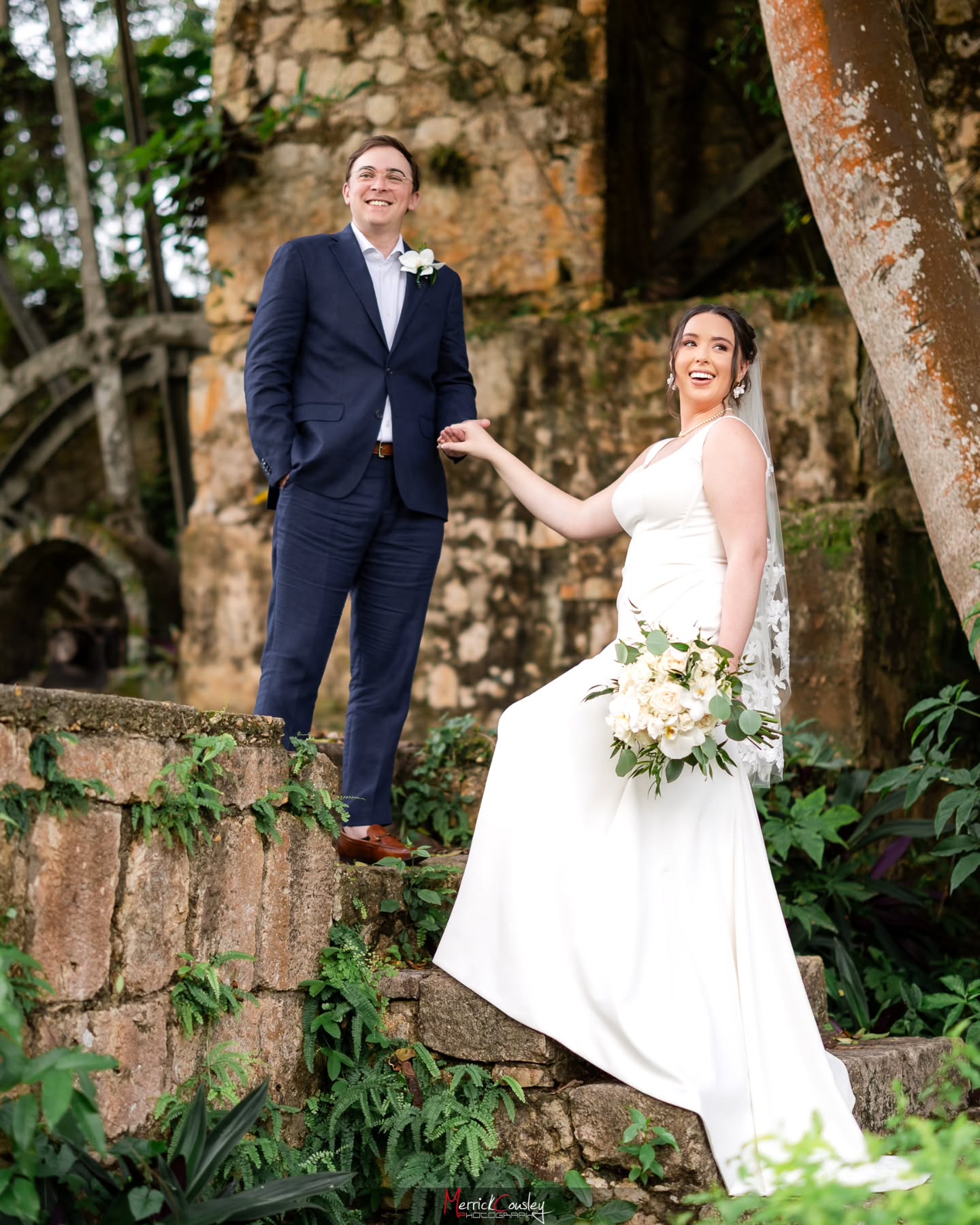What a feeling! It's our God-given right to love and be loved.
Makeup 💄 @joni_gourmetmakeup
#lovestory #tropicalwedding #jamaicawedding