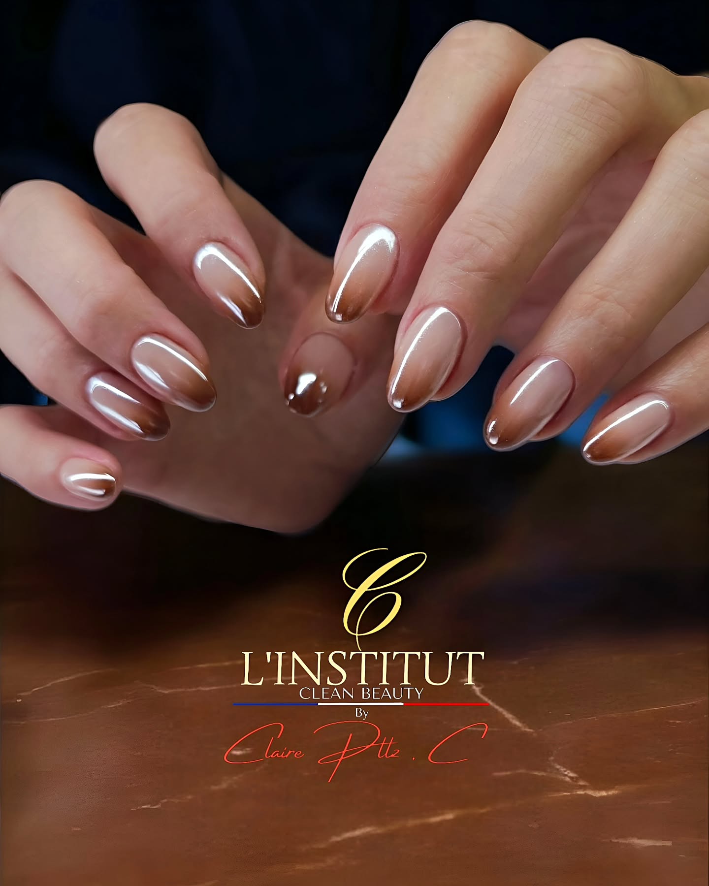 ✨️ROLLS Baby Brown 🤎☕️🥐
⚜️ 𝐂 -𝐋'𝐈𝐍𝐒𝐓𝐈𝐓𝐔𝐓 𝐂𝐥𝐞𝐚𝐧 𝐁𝐞𝐚𝐮𝐭𝐲 ⚜️
SOINS - ONGLERIE - BEAUTE DU REGARD - ÉPILATIONS
📆 𝗥𝗗𝗩 👉 https://c-linstitut.wixsite.com/valence
🚘 A 5 min du centre ville de VALENCE
🅿️ PARKING PRIVATIF GRATUIT🫰
🚍 BUS Citea 4 ou Citea 8 🛑 Demande Arrêt :
🚸Centre commercial ou 🚸Pierre blanche
📍1310 Avenue de la République
07500 Guilherand-Granges
(En face de Auchan et Norauto)
BESOIN DE CONSEILS OU AUTRE DEMANDE ⁉️
Si aucune disponibilité ne vous convient, ou vous ne savez pas quelles prestations choisir, merci de laisser un message au : 07.81.13.48.24
.
.
.
.
.
.
.
#onglesvalence #manucurerusse #rolls #nailsart #cinnamon #nailsgoals #viral #brownails