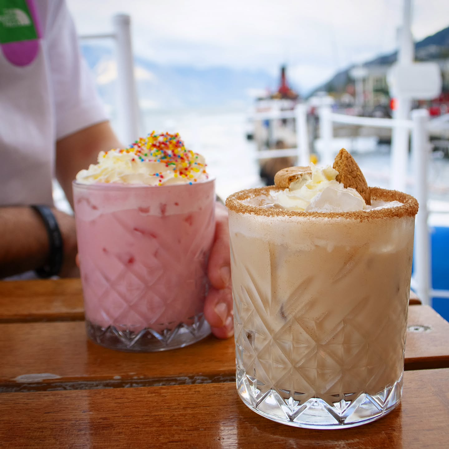 ❄️ Winter is calling for a White Russian - now in four irresistible flavours on our NEW cocktail menu! 🍸
Including the indulgent Strawberry 🍓 and sweet Caramel 🍮. Which one are you trying first? 😋